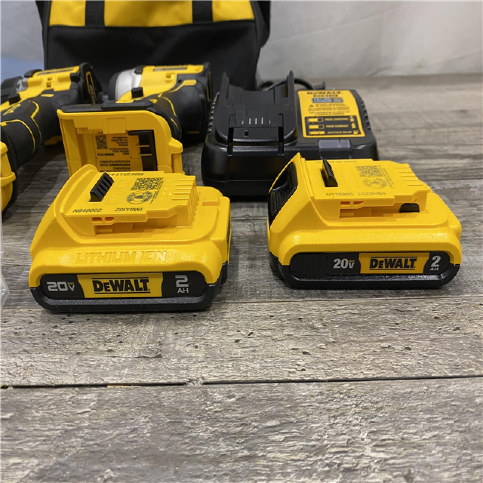 AS-IS DEWALT ATOMIC 20-Volt MAX Lithium-Ion Cordless Combo Kit