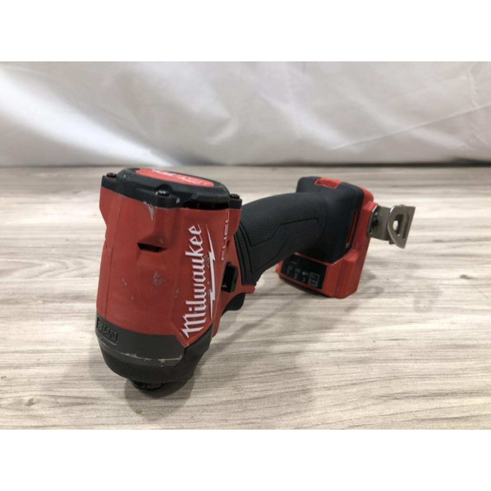 AS-IS Milwaukee 2953-20 18V Lithium-Ion Cordless 1/4 Hex Impact Driver (Tool-Only)