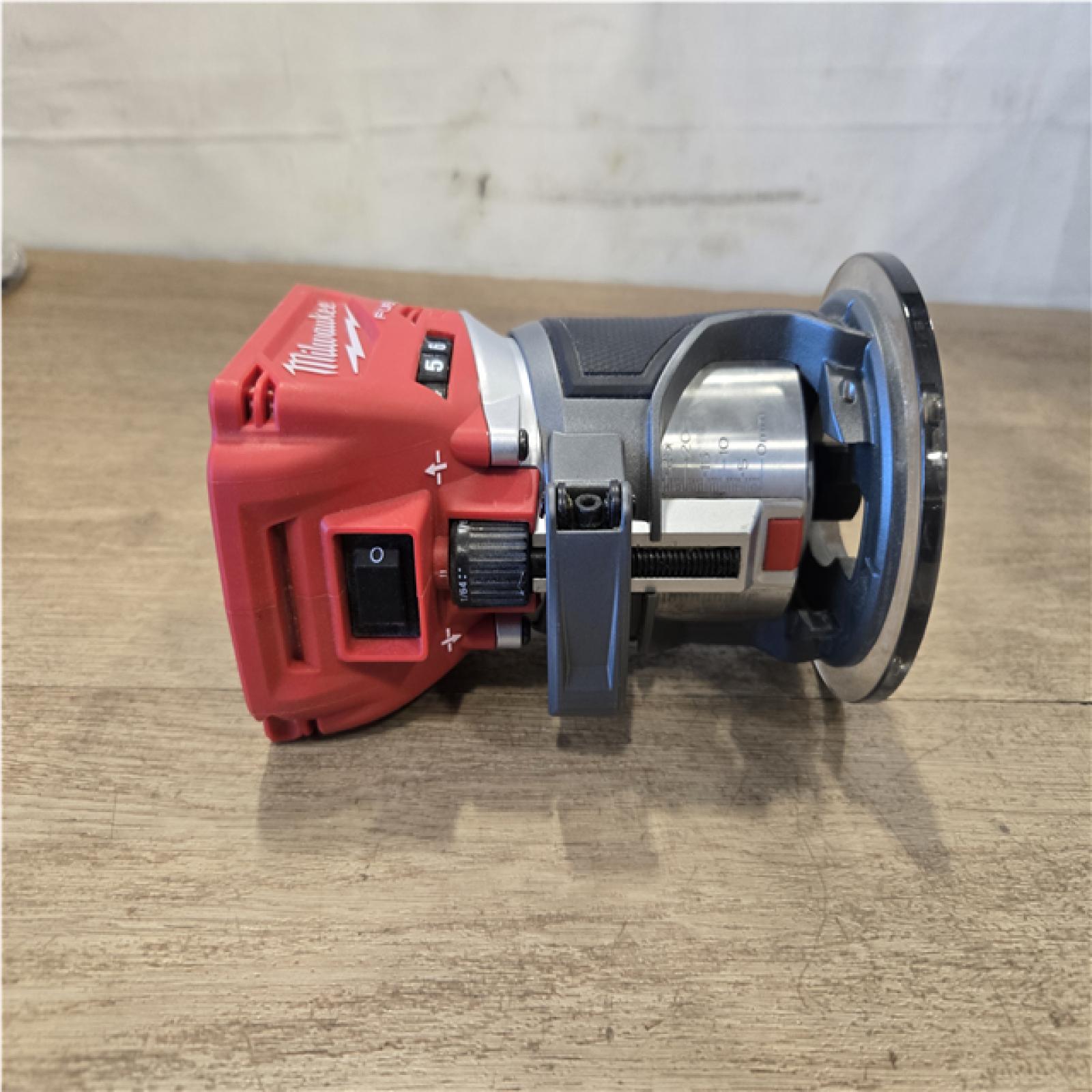 AS-IS Milwaukee FUEL 18V Lithium-Ion Brushless Cordless Compact Router (Tool-Only)