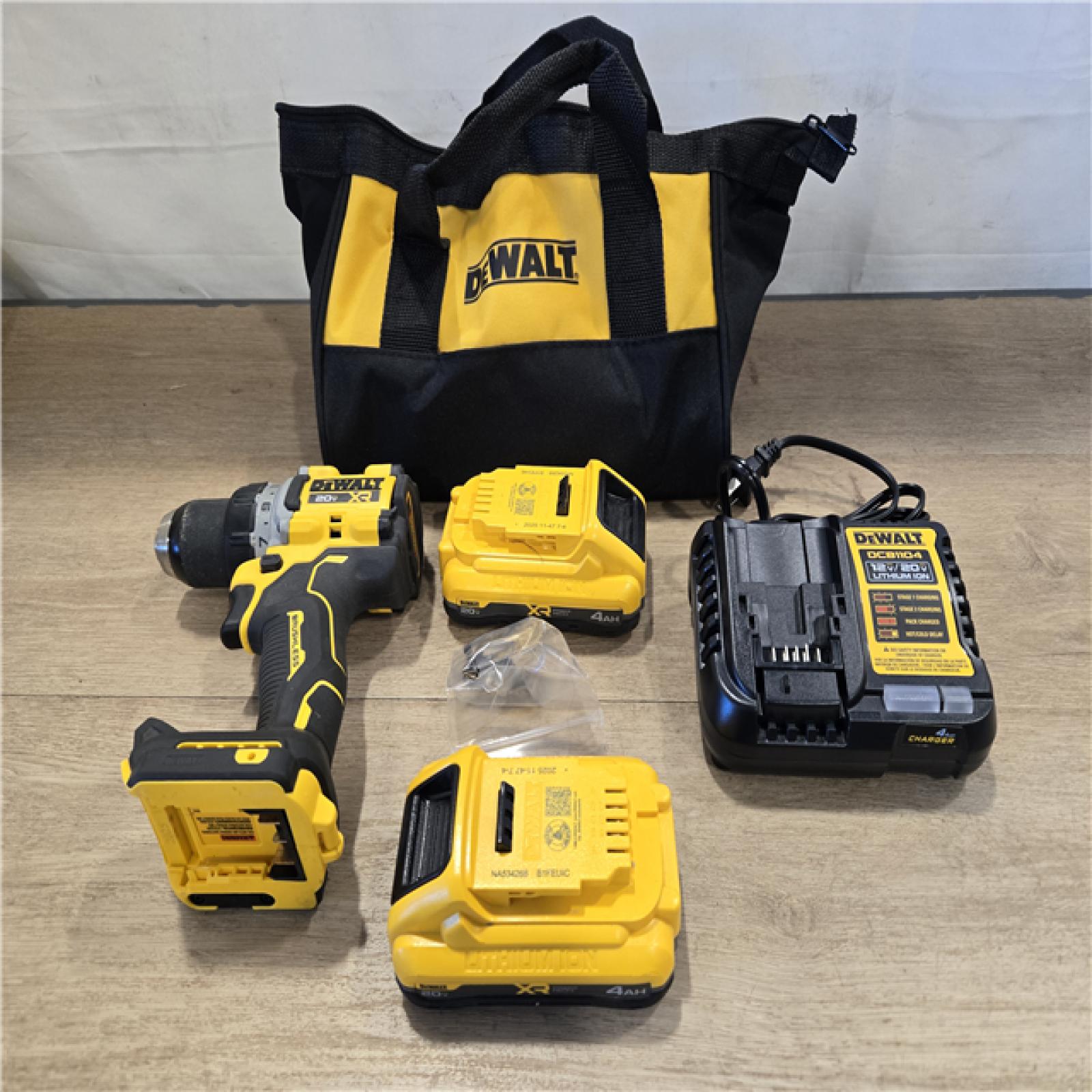 AS-IS DEWALT 20V XR Cordless 1/2 in. Drill/Driver Kit
