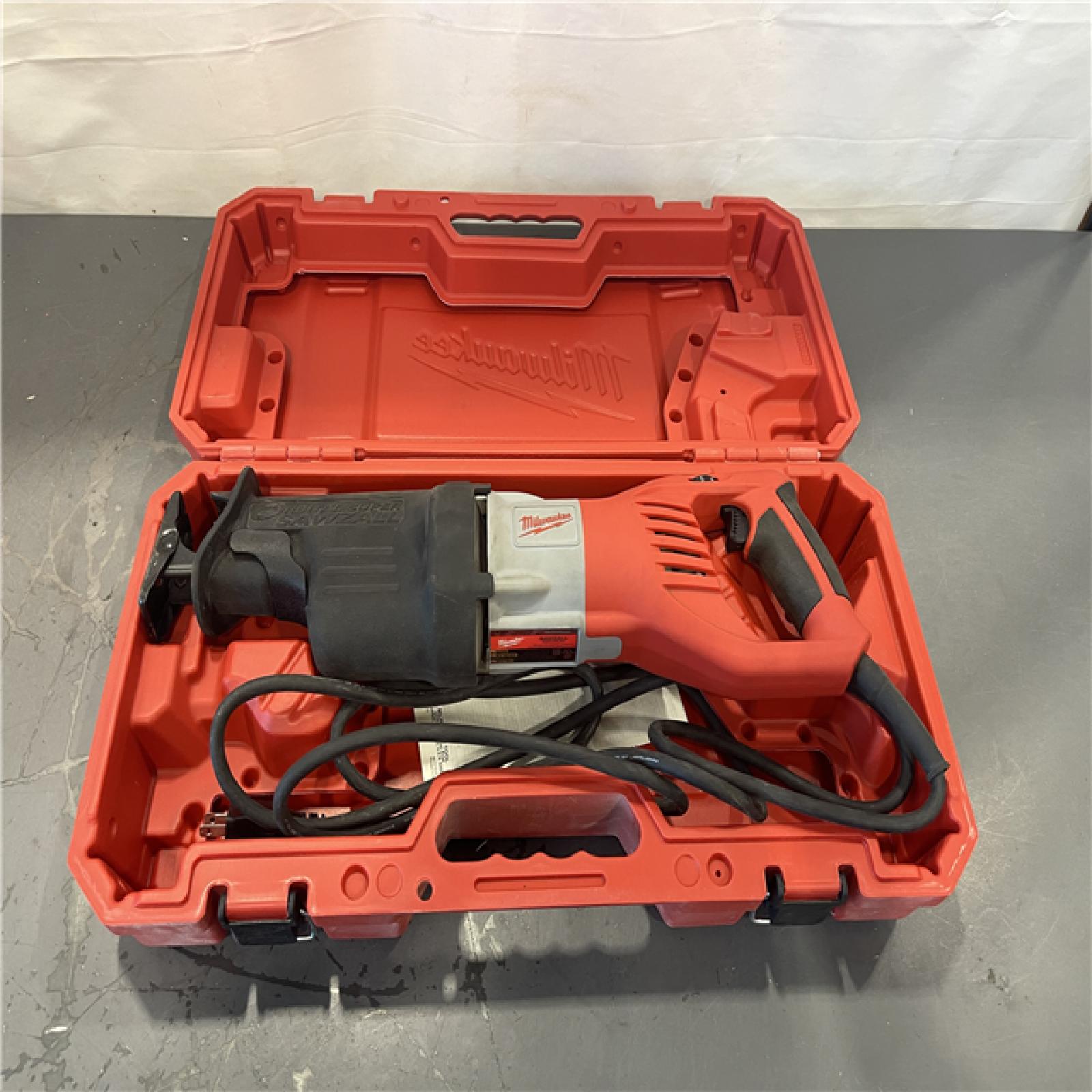 AS-IS- Milwaukee 15.0 Amp Super Sawzall Reciprocating Saw with Carrying Case