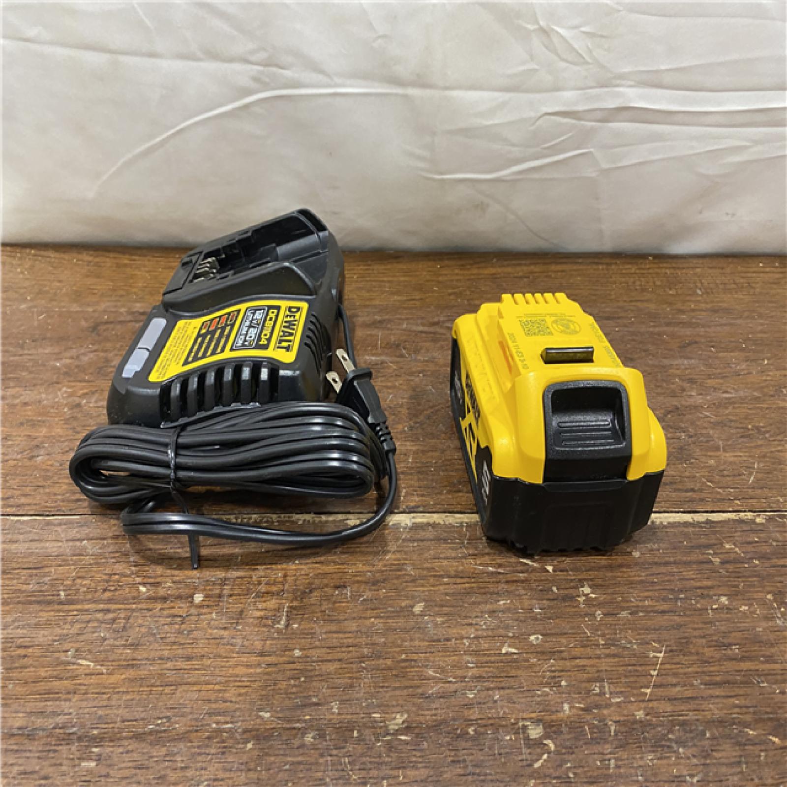 AS-IS DEWALT 20-Volt Maximum XR 5.0 Ah Battery Pack and Charger