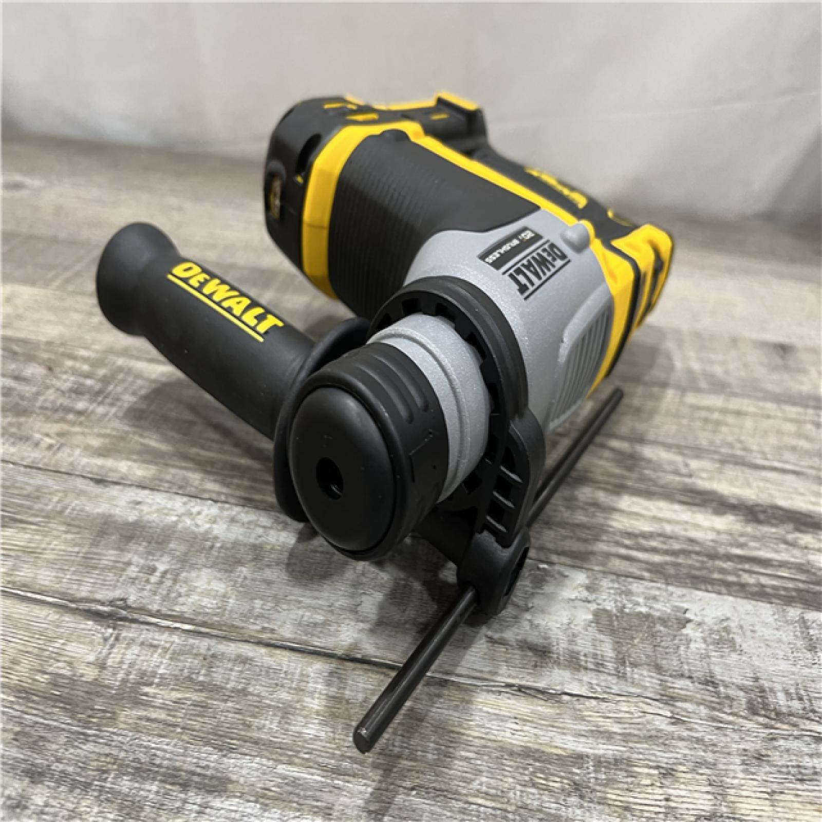 LIKE NEW - DEWALT ATOMIC 20V MAX Cordless Brushless Ultra-Compact 5/8 in. SDS Plus Hammer Drill (Tool Only)