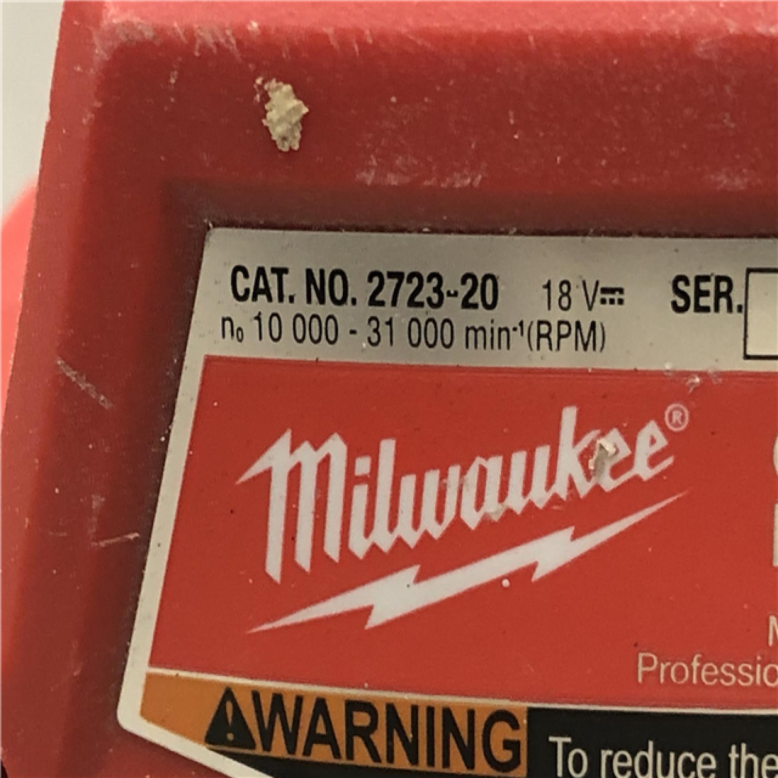 AS-IS Milwaukee FUEL 18V Lithium-Ion Cordless Compact Router (Tool-Only)