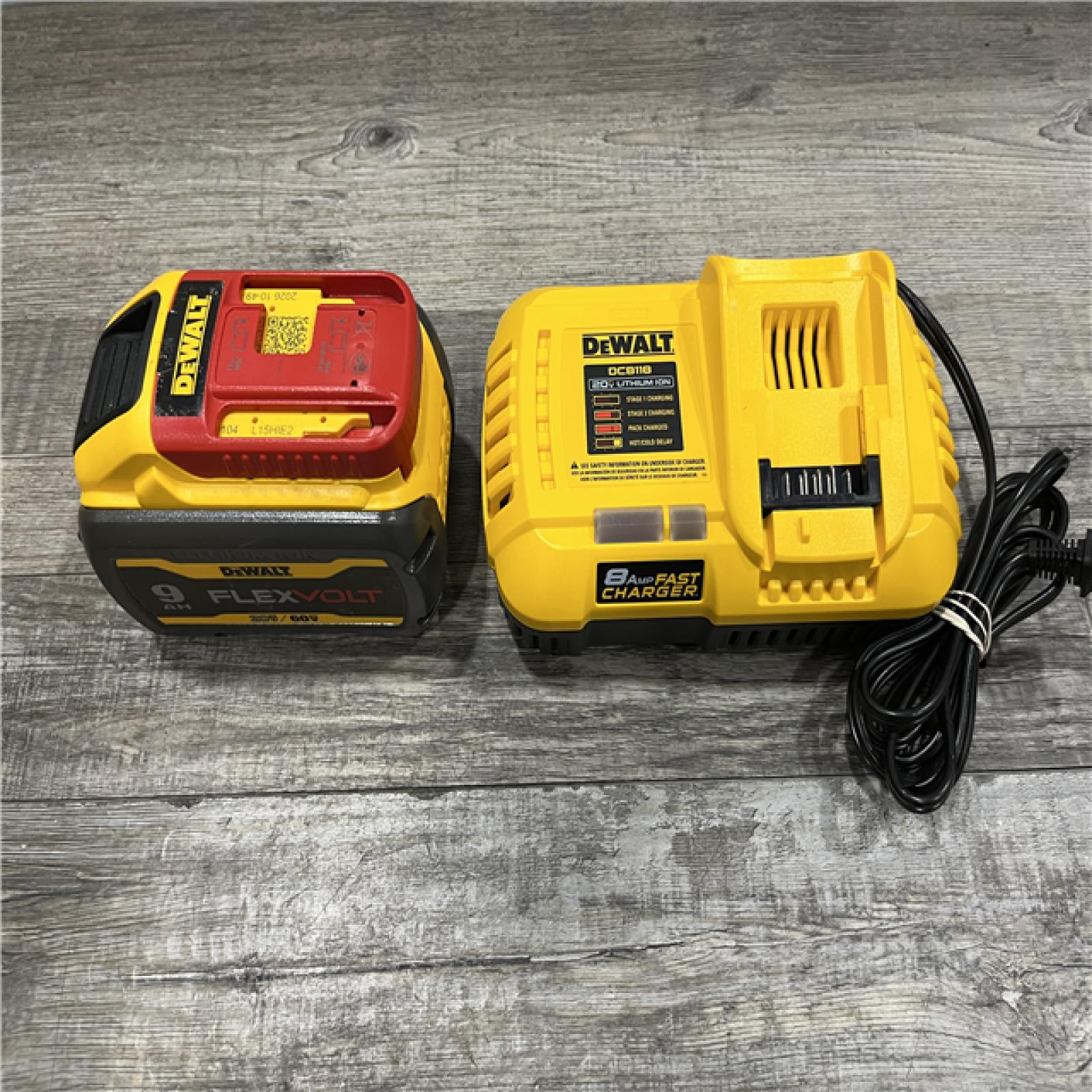 AS-IS DEWALT 20V/60V MAX FLEXVOLT Lithium-Ion 9.0Ah Battery and Charger Starter Kit