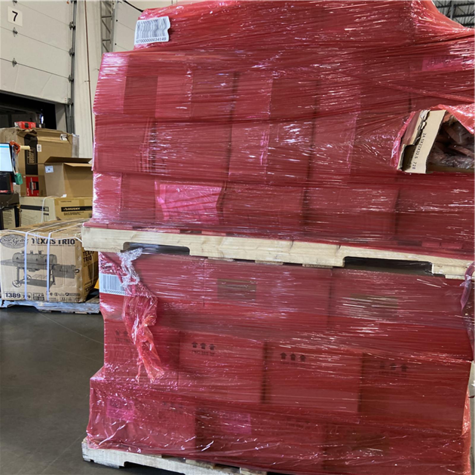 DALLAS LOCATION -  BULLSEYE SHADE & SHORE SANDELS ,TRASH CAN PALLET
