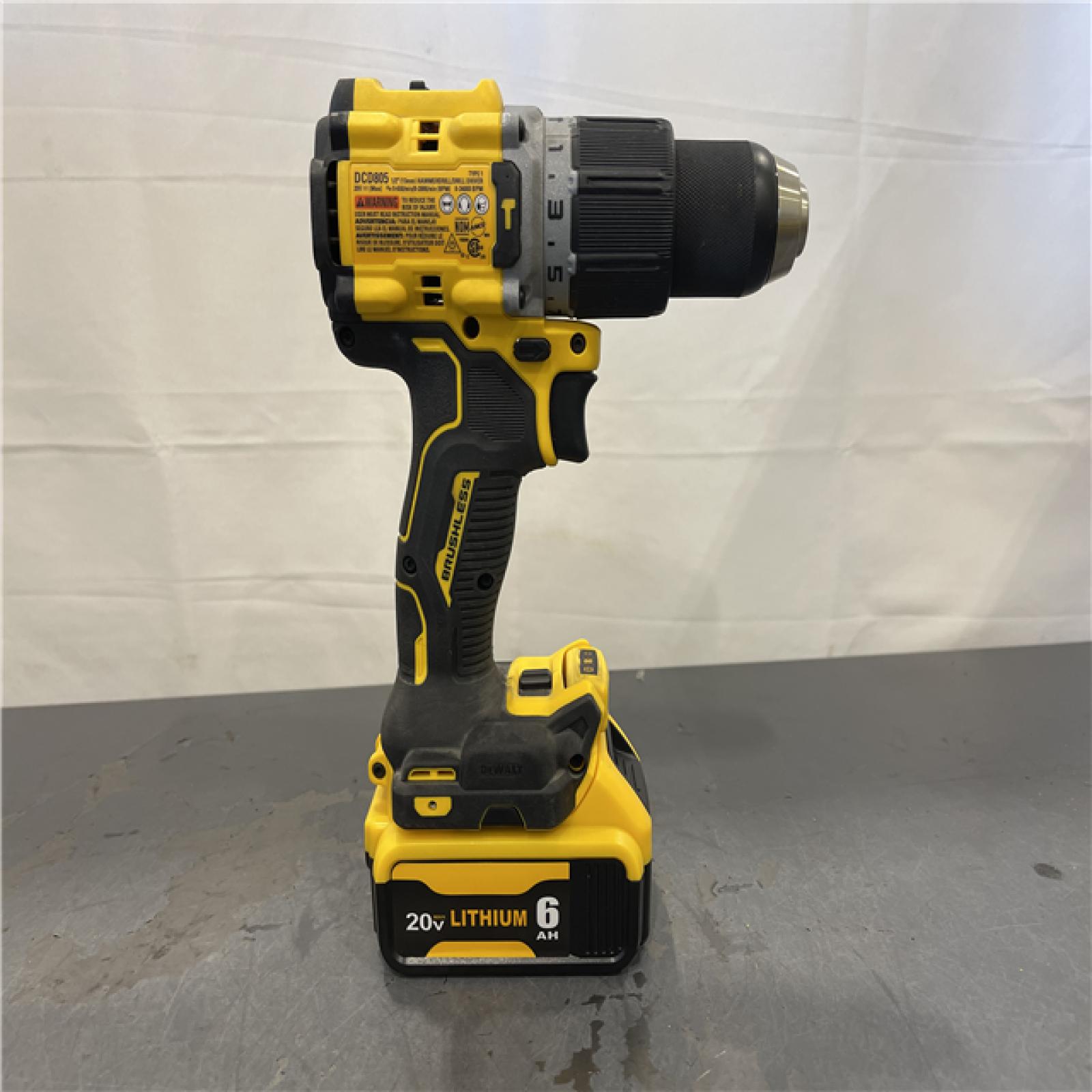 AS-IS - DeWalt 20V Lithium-Ion Compact Cordless 1/2 in. Hammer Drill Kit