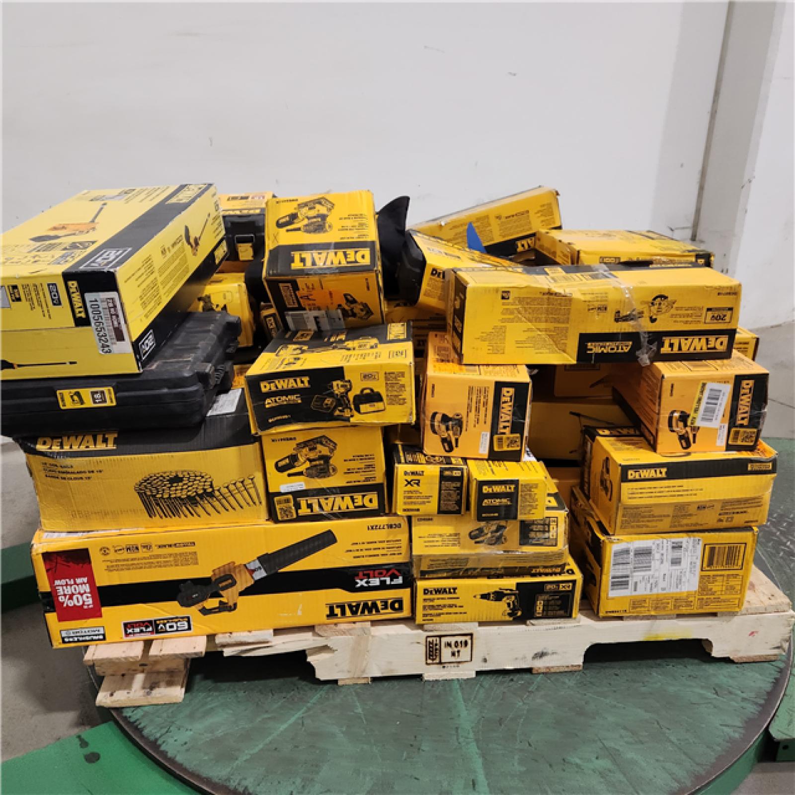 Dallas Location - As-Is DEWALT Tool Pallet