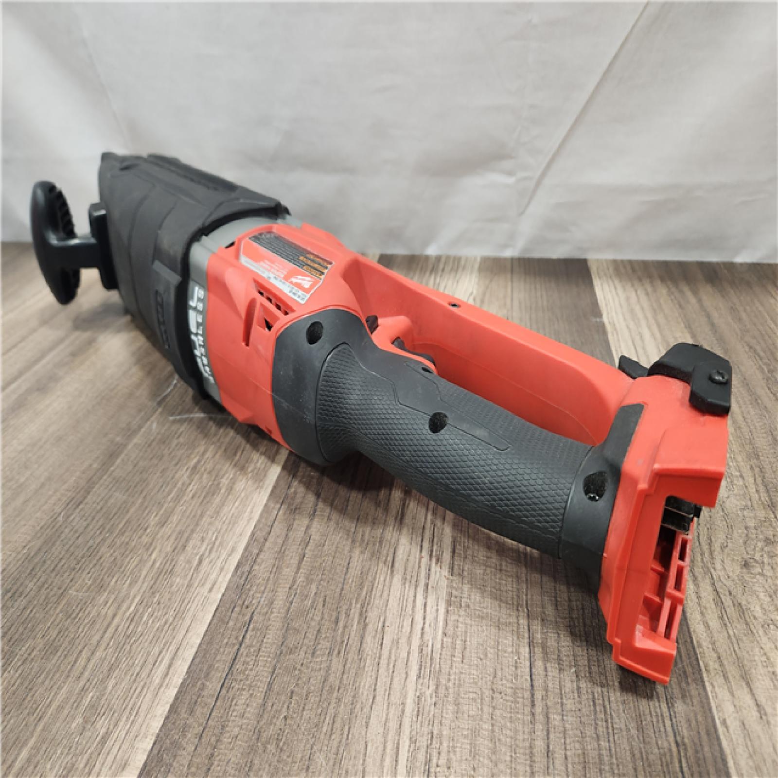 AS-IS- Milwaukee M18 18V Fuel 1/2 Right Angle Drill Super Hawg Cordless Lithium-Ion (TOOL ONLY)