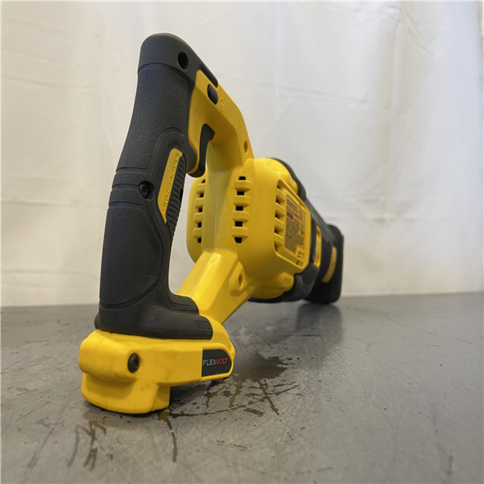 AS-IS - DeWalt FLEXVOLT 60V MAX Cordless Brushless Reciprocating Saw
