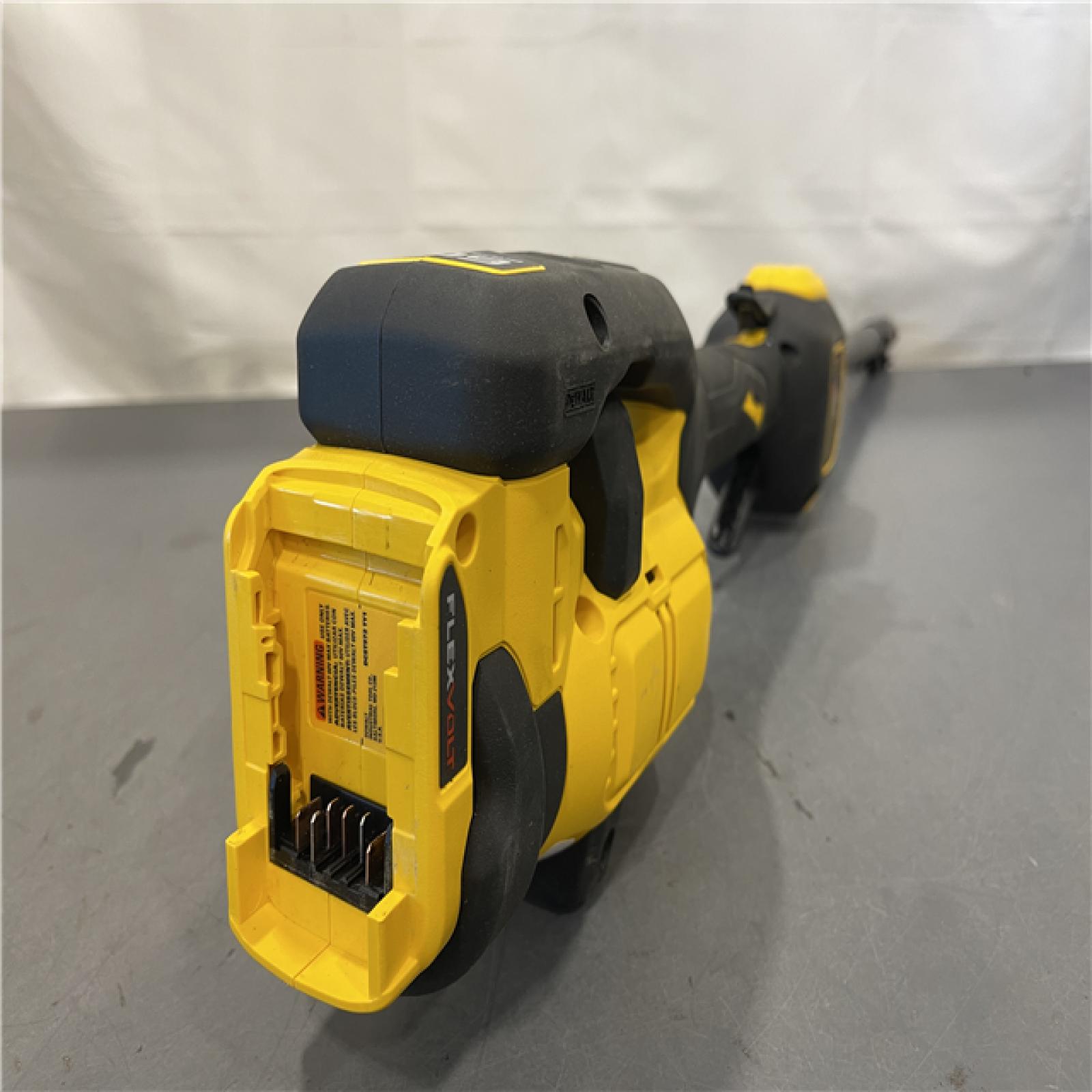 AS-IS - DeWalt FLEXVOLT 60V MAX Brushless Cordless 17-Inch Attachment Capable String Trimmer