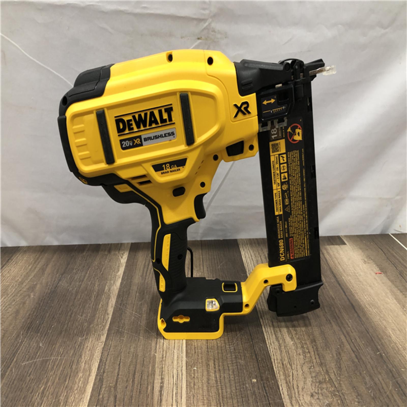 AS-IS DEWALT 20V MAX XR Lithium-Ion Electric Cordless 18-Gauge Brad Nailer (Tool Only)
