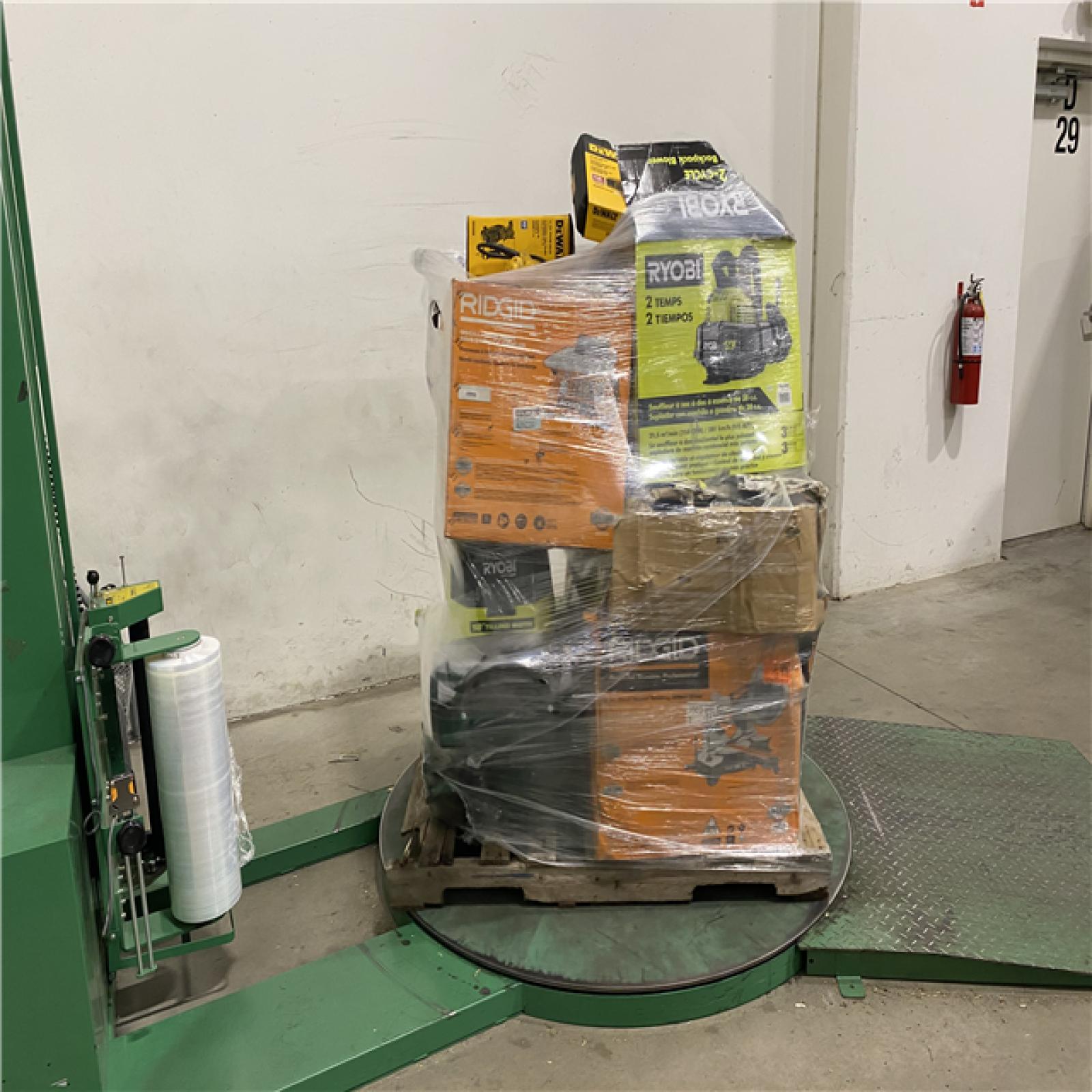Dallas Location - As-Is Tool Pallet