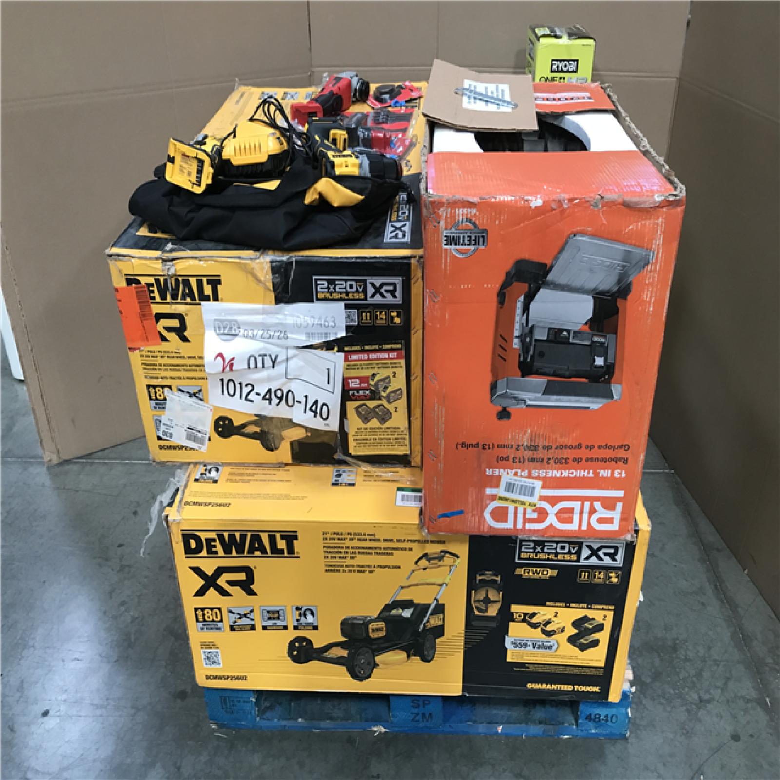 CALIFORNIA AS-IS TOOL PALLET