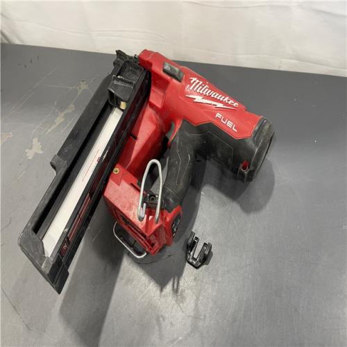 AS-IS - Milwaukee M18 FUEL 3-1/2 in. 18-Volt 21-Degree Lithium-Ion Brushless Cordless Framing Nailer