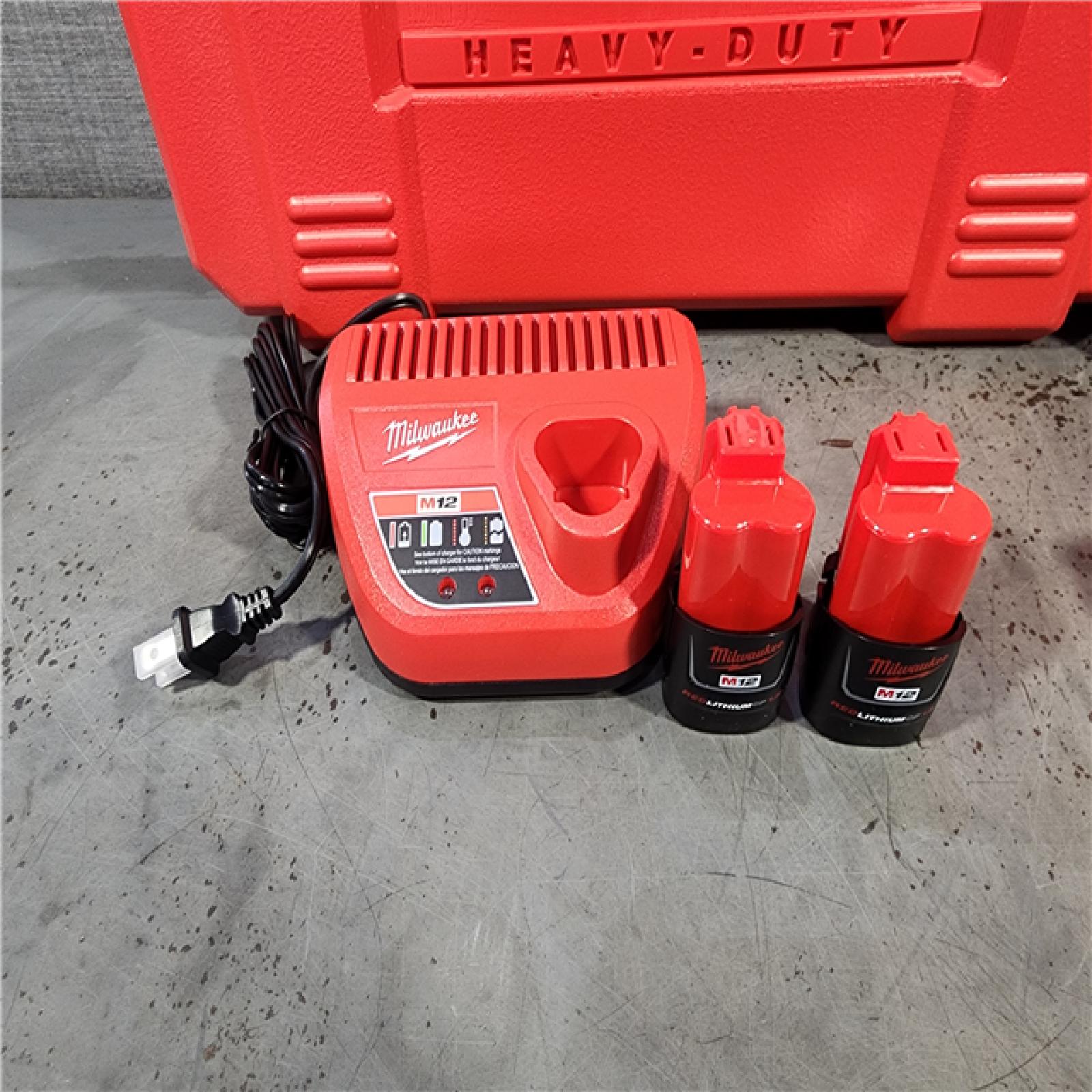 M12 12-Volt Lithium-Ion Force Logic Cordless Press Tool Kit (4 Jaws Included) W/(2) 1.5Ah Battery & Hard Case M12 12-Volt Lithium-Ion Force Logic Cordless Press Tool Kit (4 Jaws Included) W/(2) 1.5Ah Battery & Hard Case