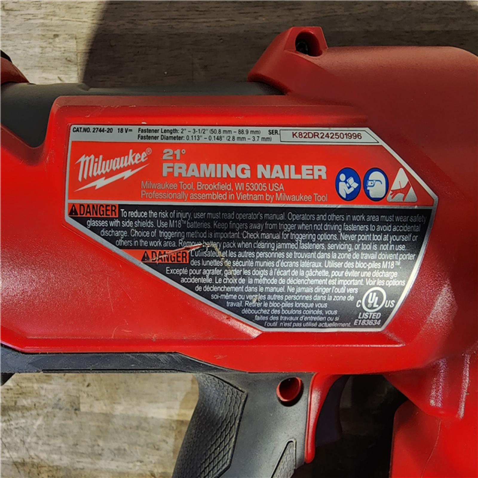 HOUSTON LOCATION - AS-IS Milwaukee 2744-20 M18 FUEL 3-1/2 in. 18-Volt 21-Degree Lithium-Ion Brushless Cordless Framing Nailer (Tool-Only)