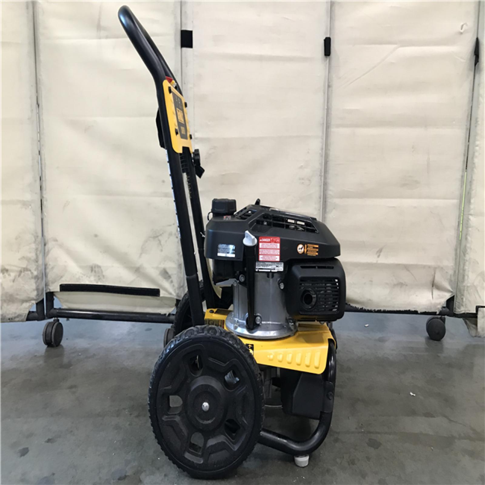 California AS-IS DEWALT 3100 PSI at 2.3 GPM Honda Cold Water Professional Gas Pressure Washer-Appears LIKE-NEW Condition