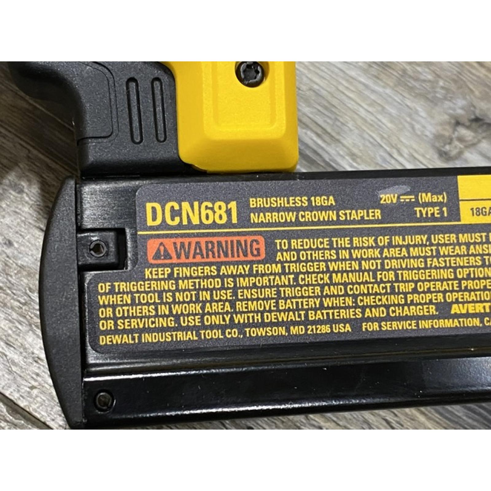 AS-IS DEWALT 20V MAX XR Lithium-Ion Cordless 18-Gauge Narrow Crown Stapler Kit