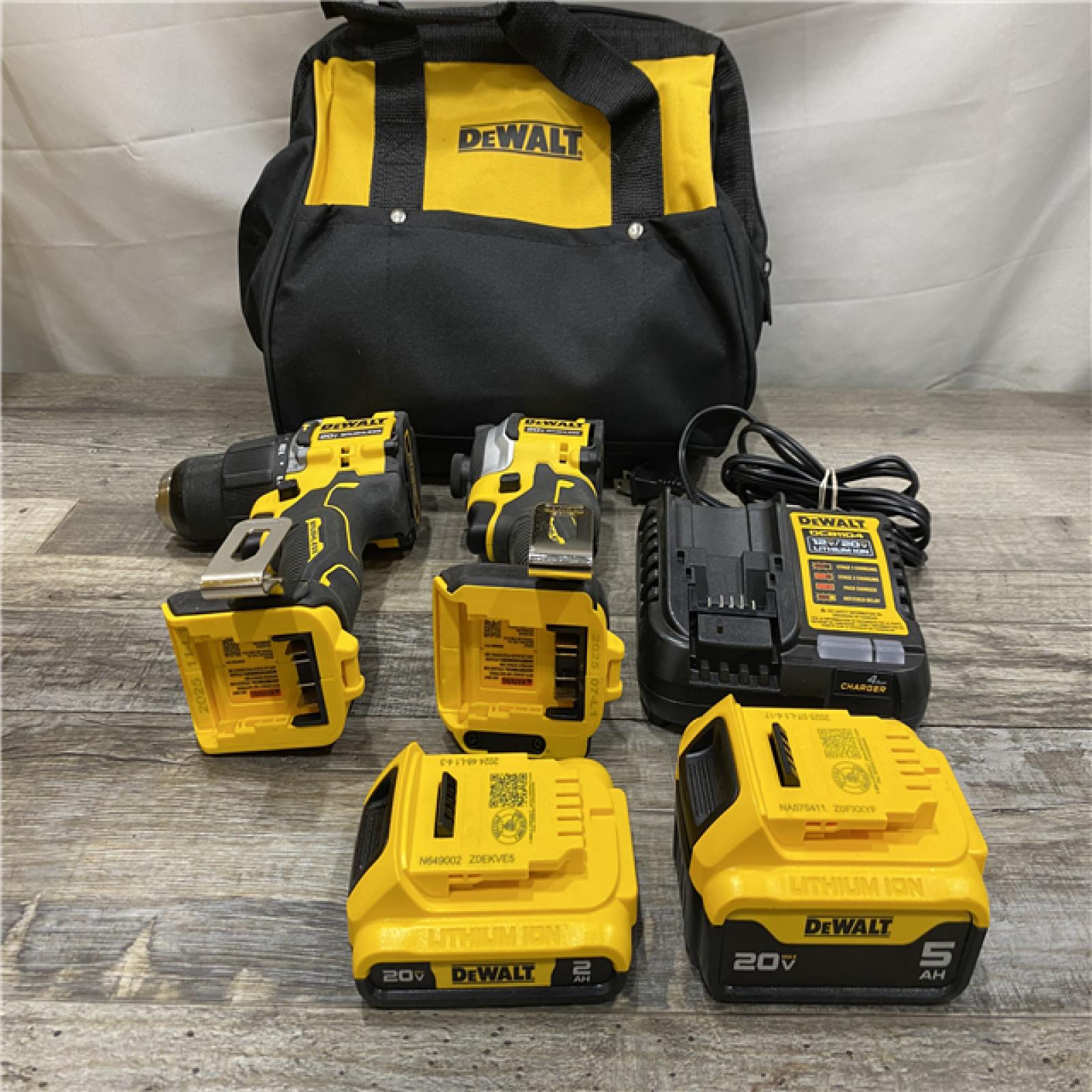 AS-IS DEWALT ATOMIC 20V MAX Lithium-Ion Cordless 2-Tool Combo Kit