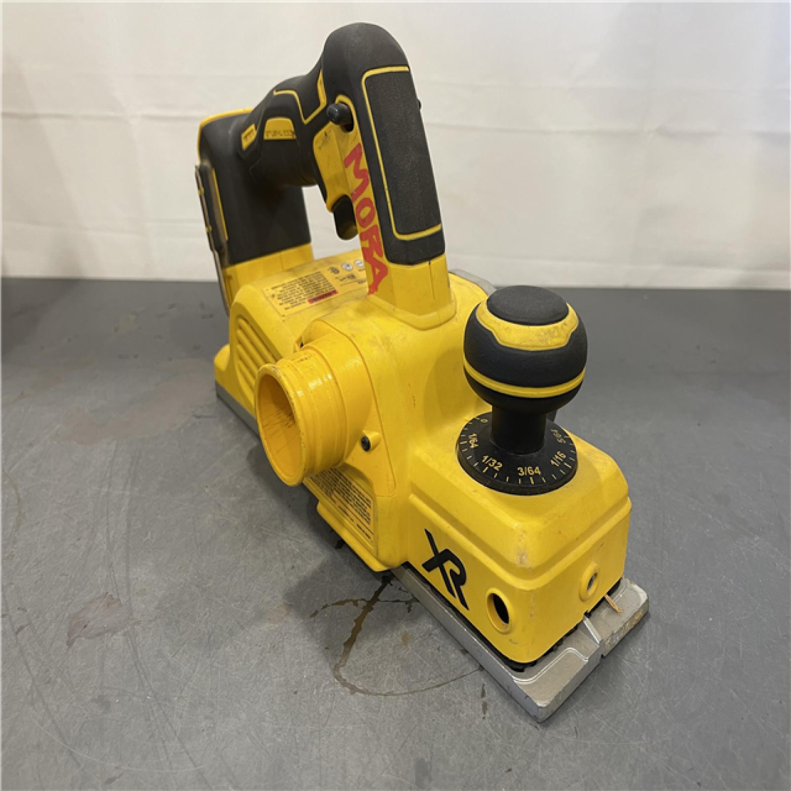 AS-IS - DEWALT 20V MAX XR Cordless Brushless 3-1/4 in. Planer