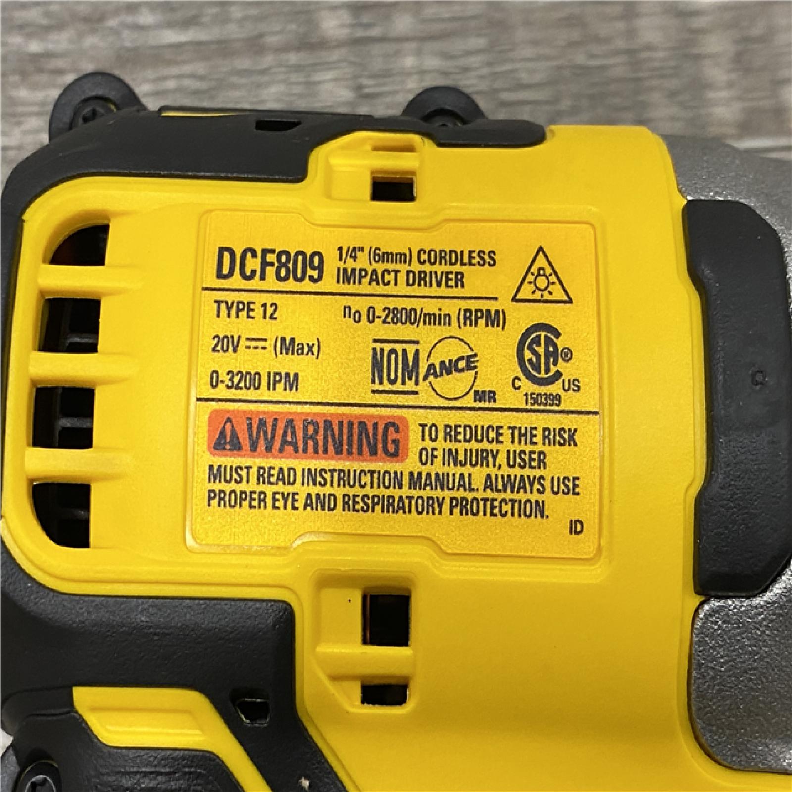 AS-IS DEWALT Atomic 20V Max Lithium-Ion Brushless Cordless Compact 1/4 in. Impact Driver Kit