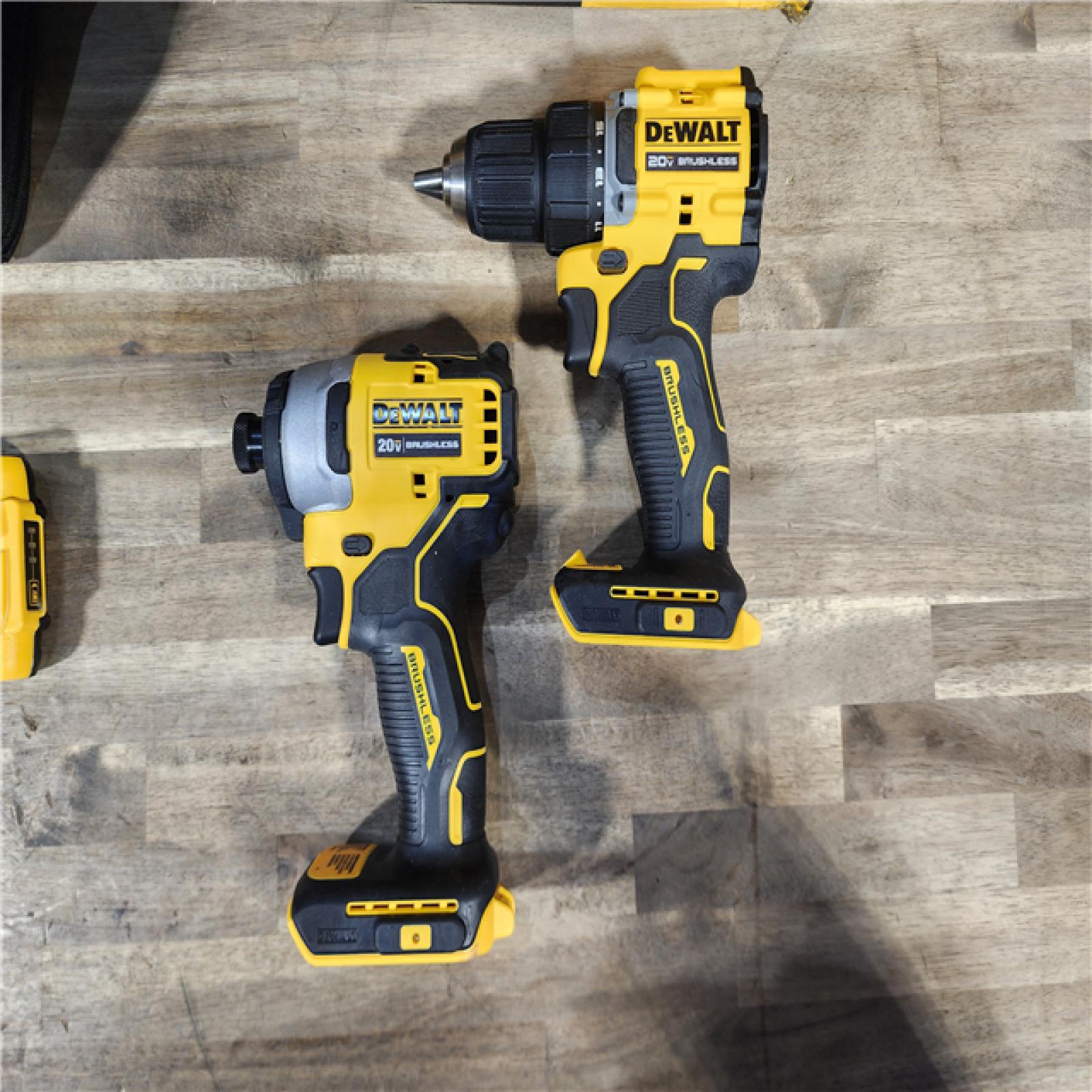 HOUSTON LOCATION - AS-IS Dewalt DCK225D2 20V MAX ATOMIC Brushless Compact Lithium-Ion 1/2 in. Cordless Drill Driver and 1/4 in. Impact Driver Combo Kit with 2 Batteries 2 Ah
