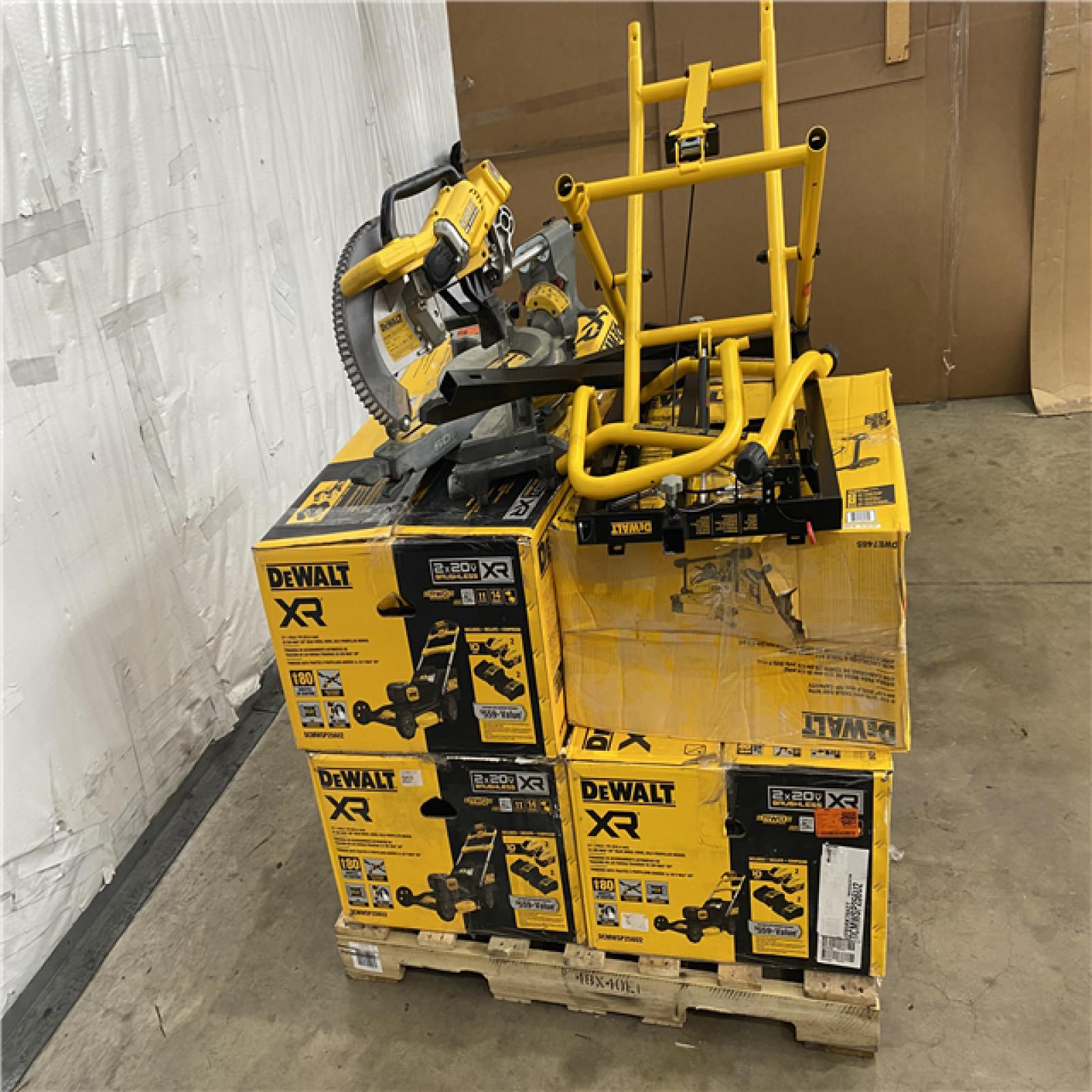 Houston Location AS IS - Tool Pallet