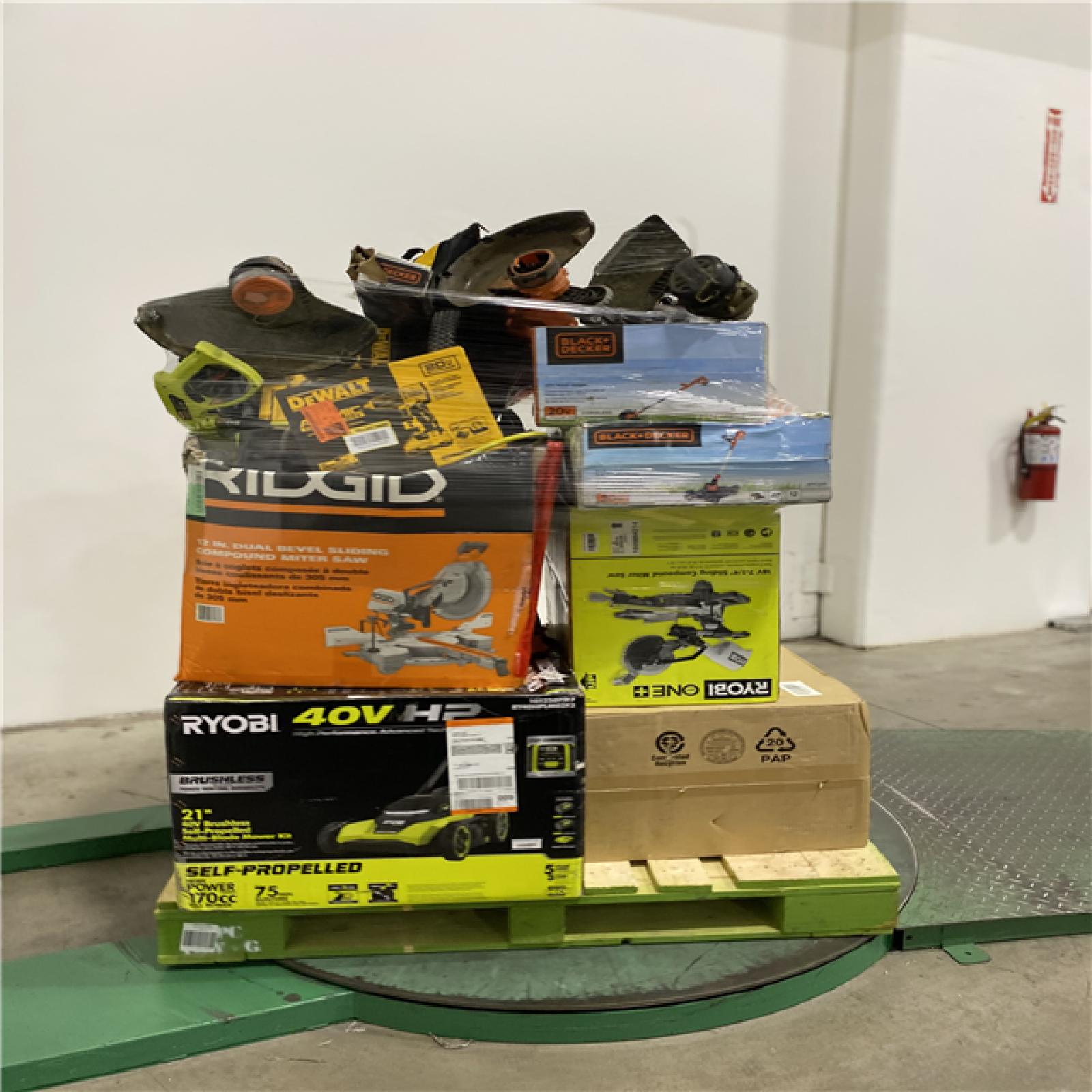 Dallas Location - As-Is Tool Pallet