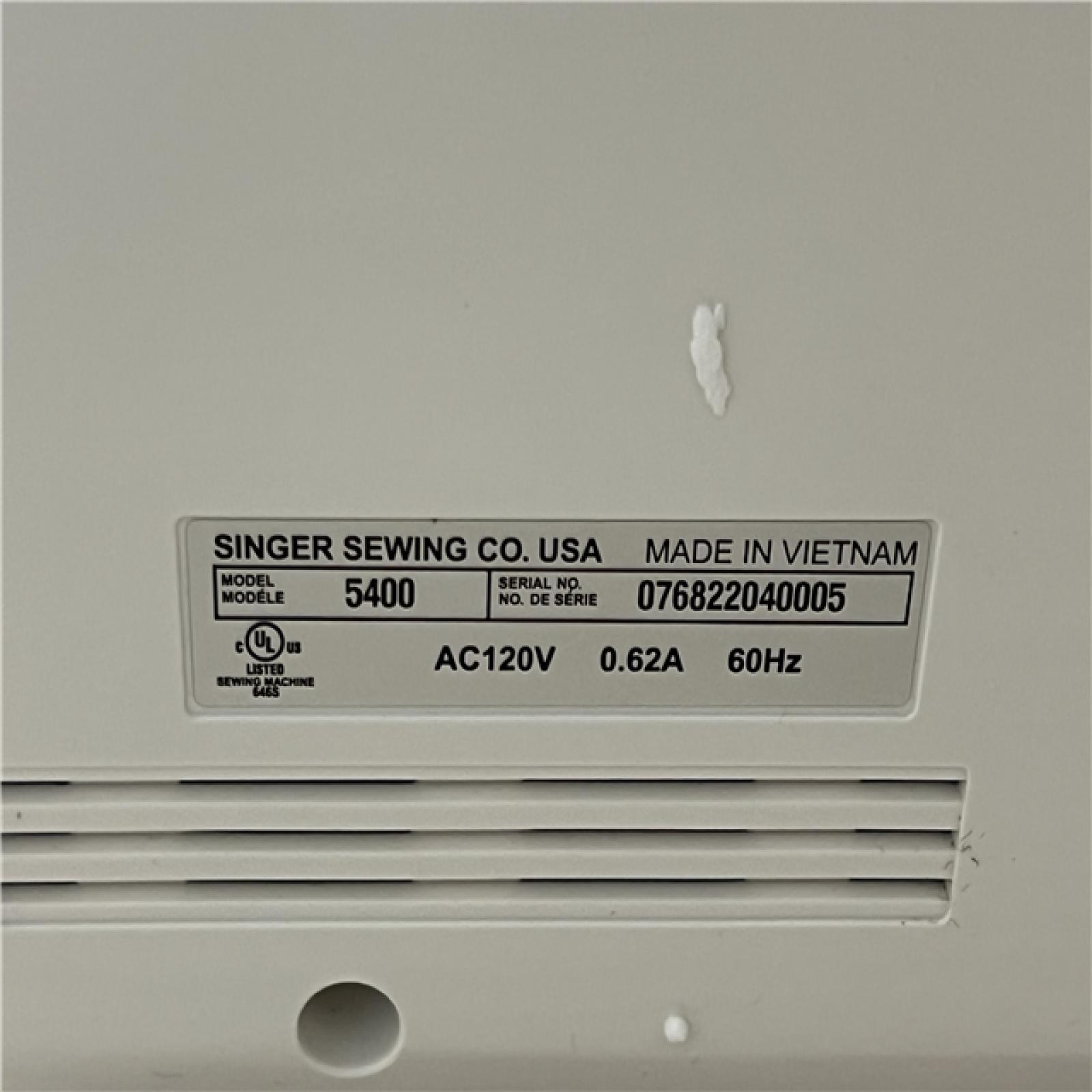 AS-IS SINGER Factory Serviced 5400 Fashion Mate 60-Stitch Electronic Sewing Machine