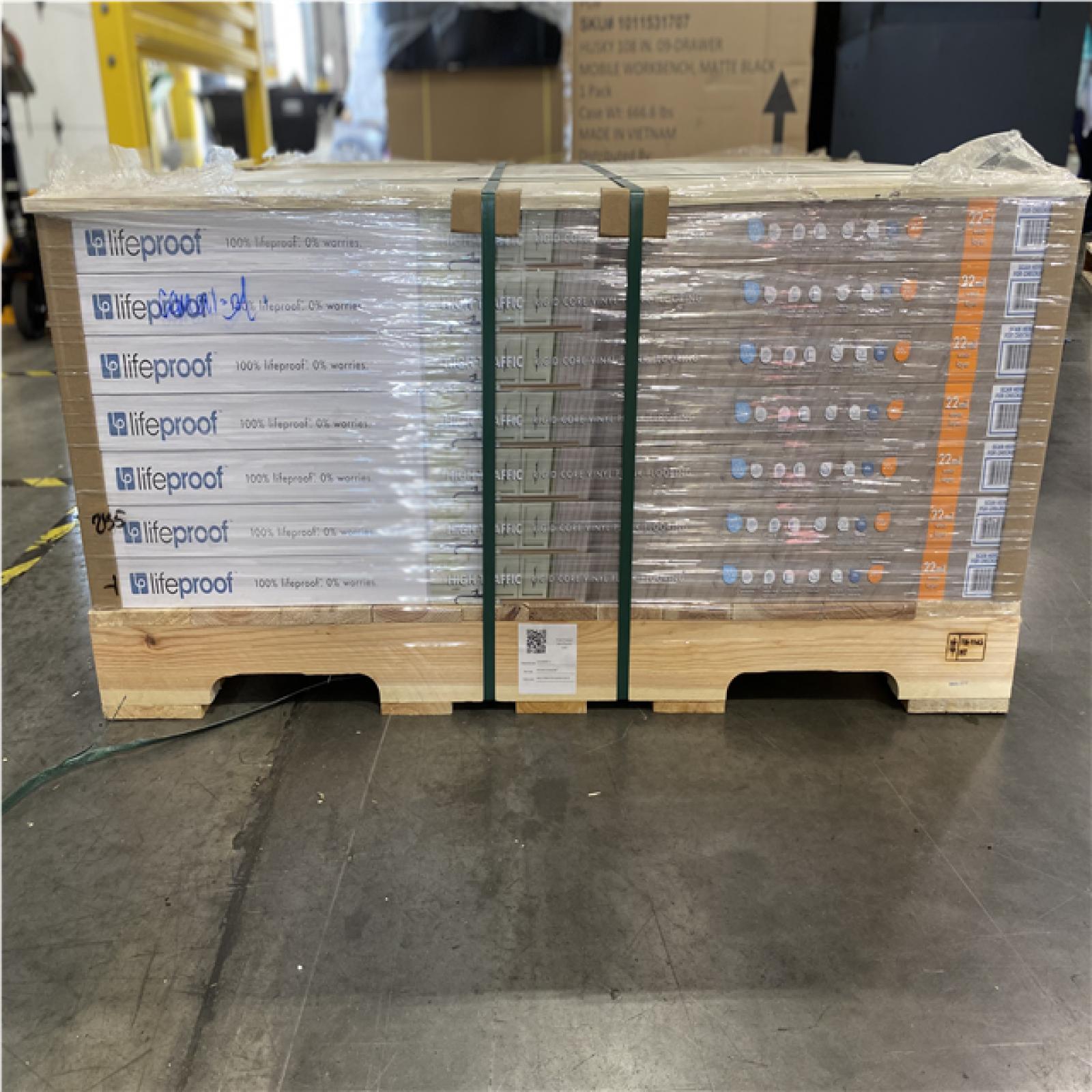 DALLAS LOCATION - LIFEPROOF Sterling Oak 22 MIL x 8.7 in. W x 48 in. L Waterproof (20.1 sqft/case) (27 CASES)