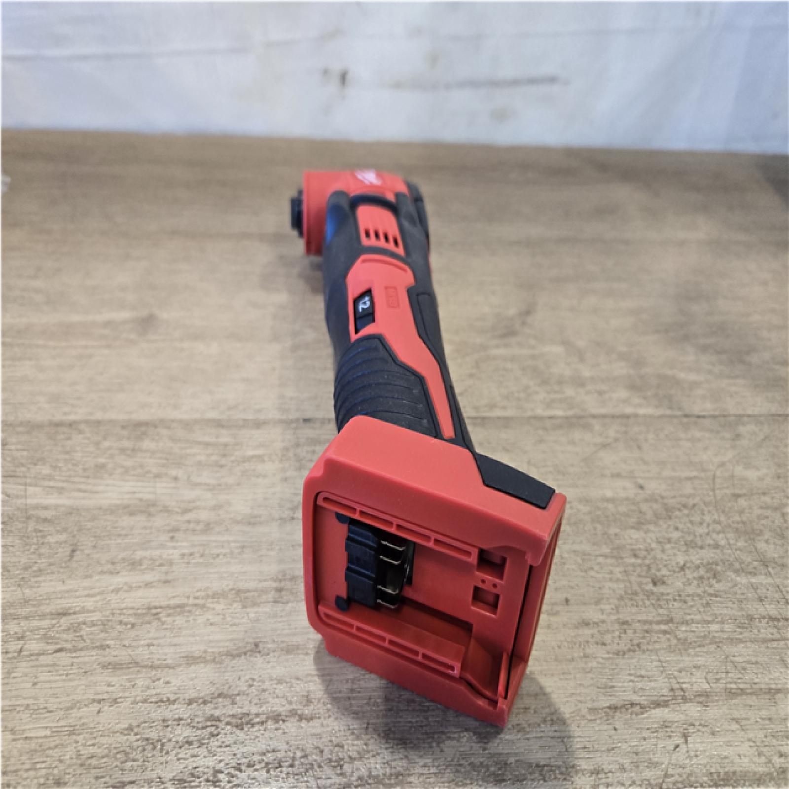 AS-IS Milwaukee 18V Lithium-Ion Cordless Oscillating Multi-Tool (Tool-Only)