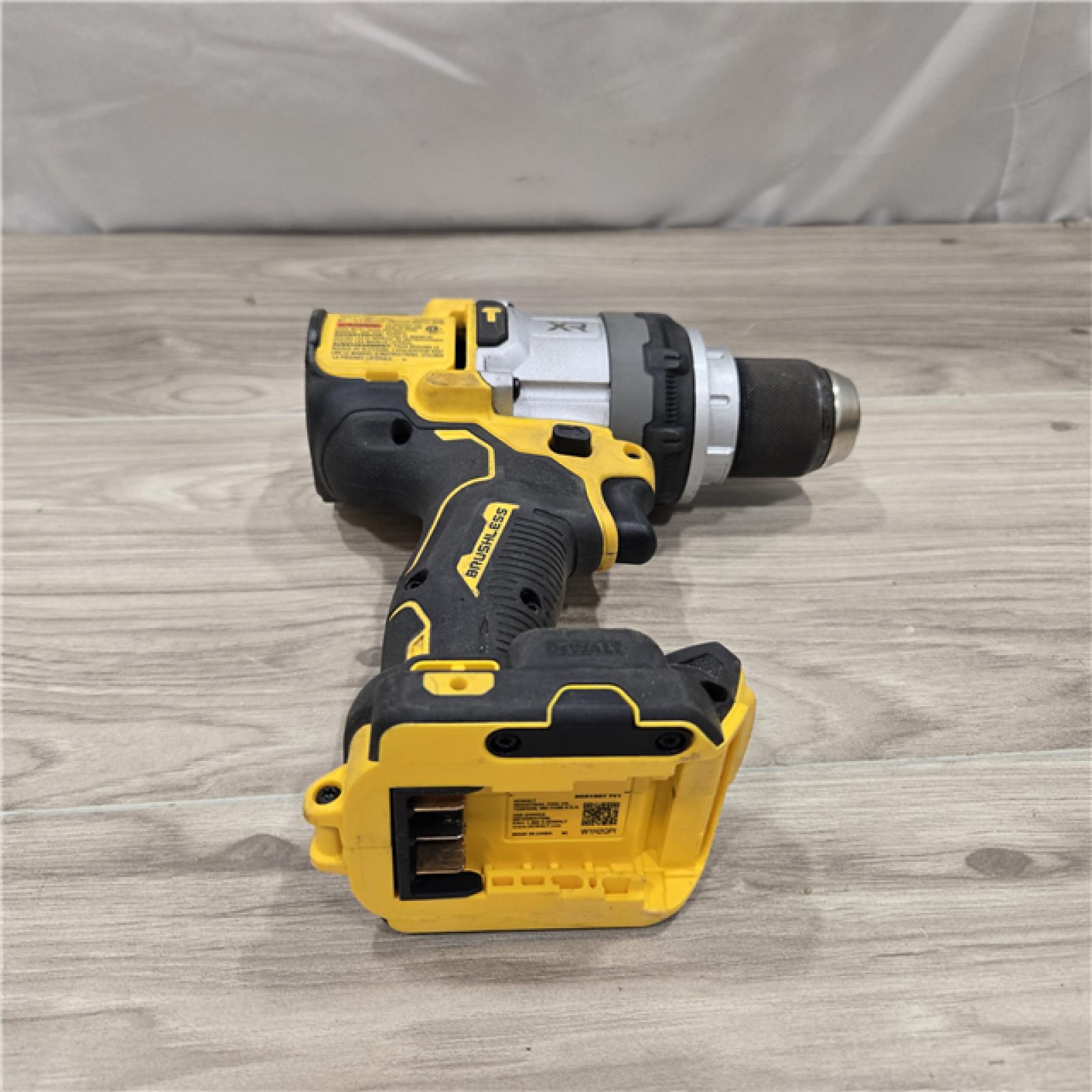 AS-IS DEWALT 20V XR Lithium-Ion Cordless Hammer Drill Kit
