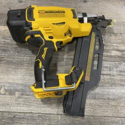 AS-IS DEWALT 20-Volt 21° Cordless Framing Nailer (Tool-Only)