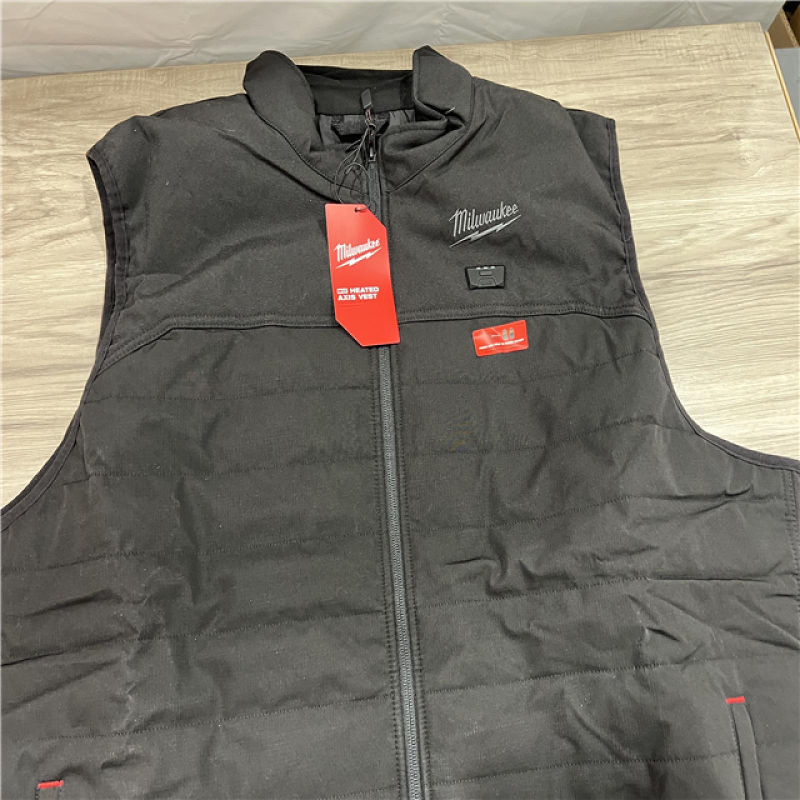 AS-IS Men's 3X-Large M12 12V Lithium-Ion Cordless AXIS Black Heated Vest (Vest Only)