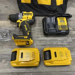 AS-IS DEWALT 20V XR Lithium-Ion Cordless Brushless 1/2 in. Drill/Driver Kit