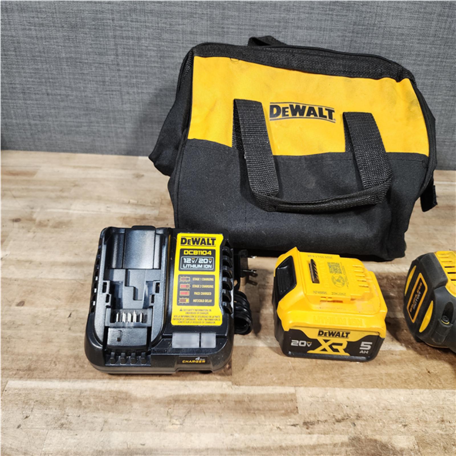 HOUSTON LOCATION - AS - IS DEWALT 20V MAX Lithium-Ion Cordless 1/2 in. Impact Wrench Kit