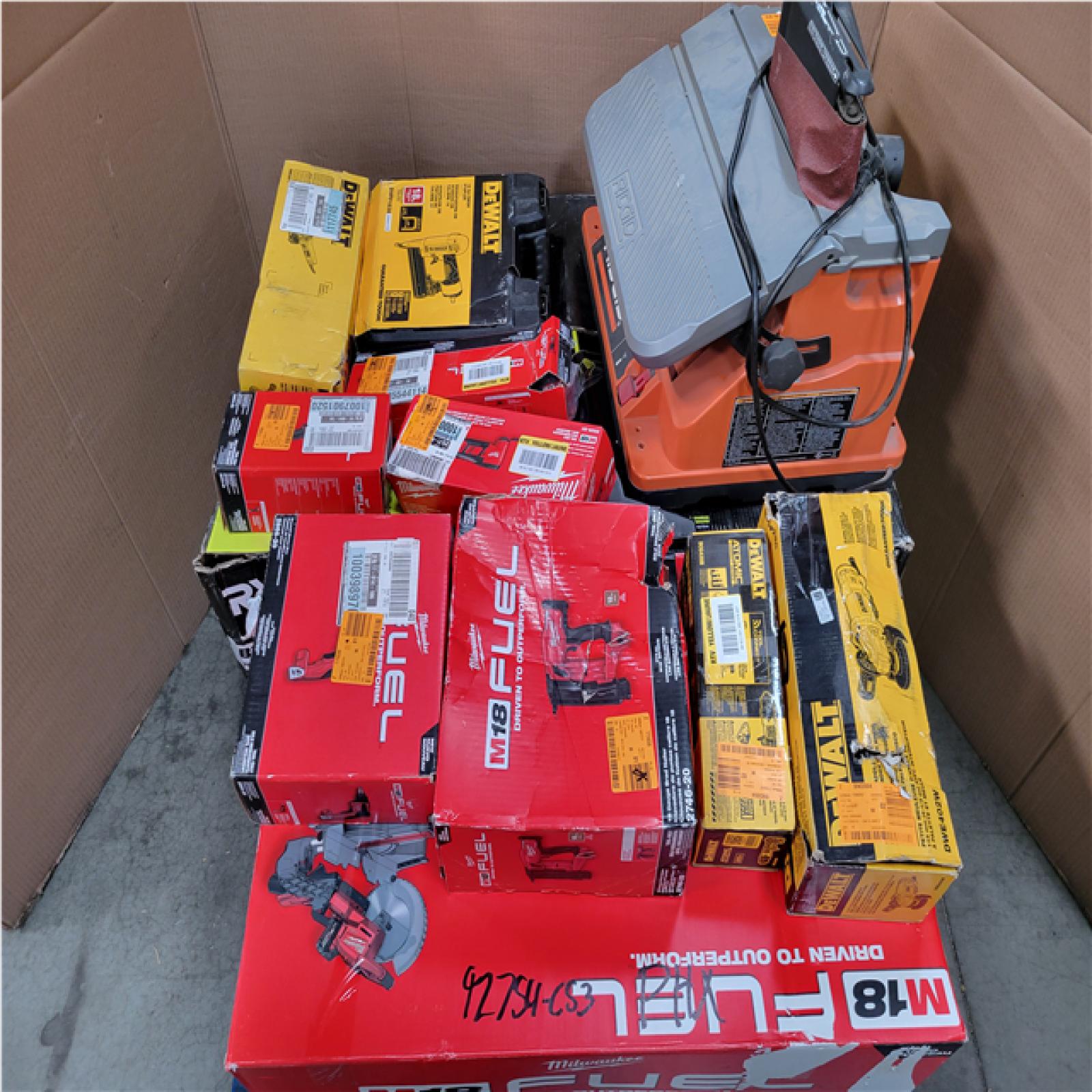 PHOENIX AS-IS TOOL PALLET