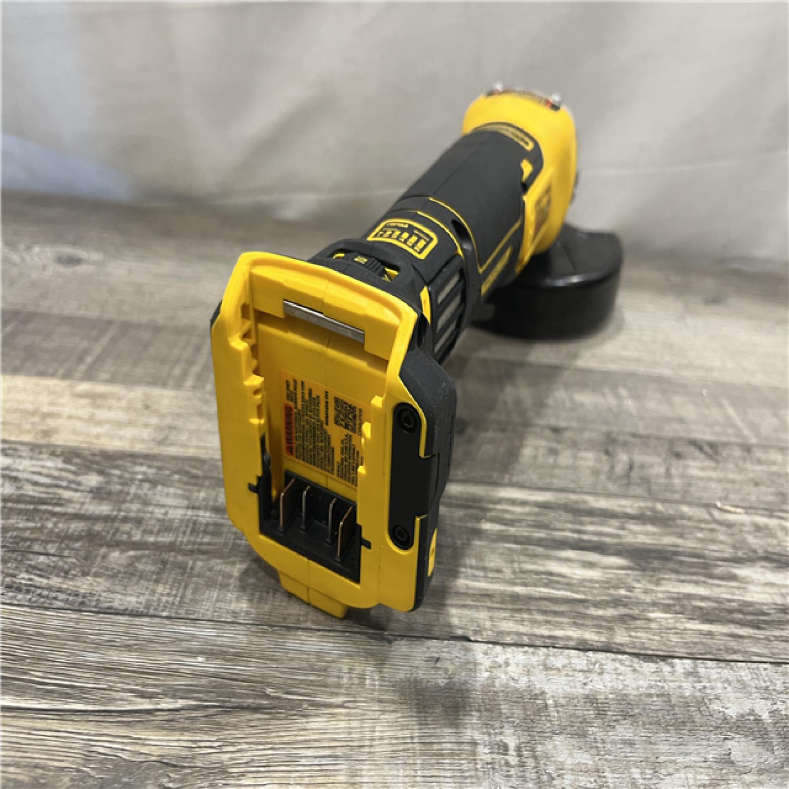 AS-IS DEWALT 20V XR Cordless 4-1/2. in. to 5 in. Variable Speed Angle Grinder (Tool Only)