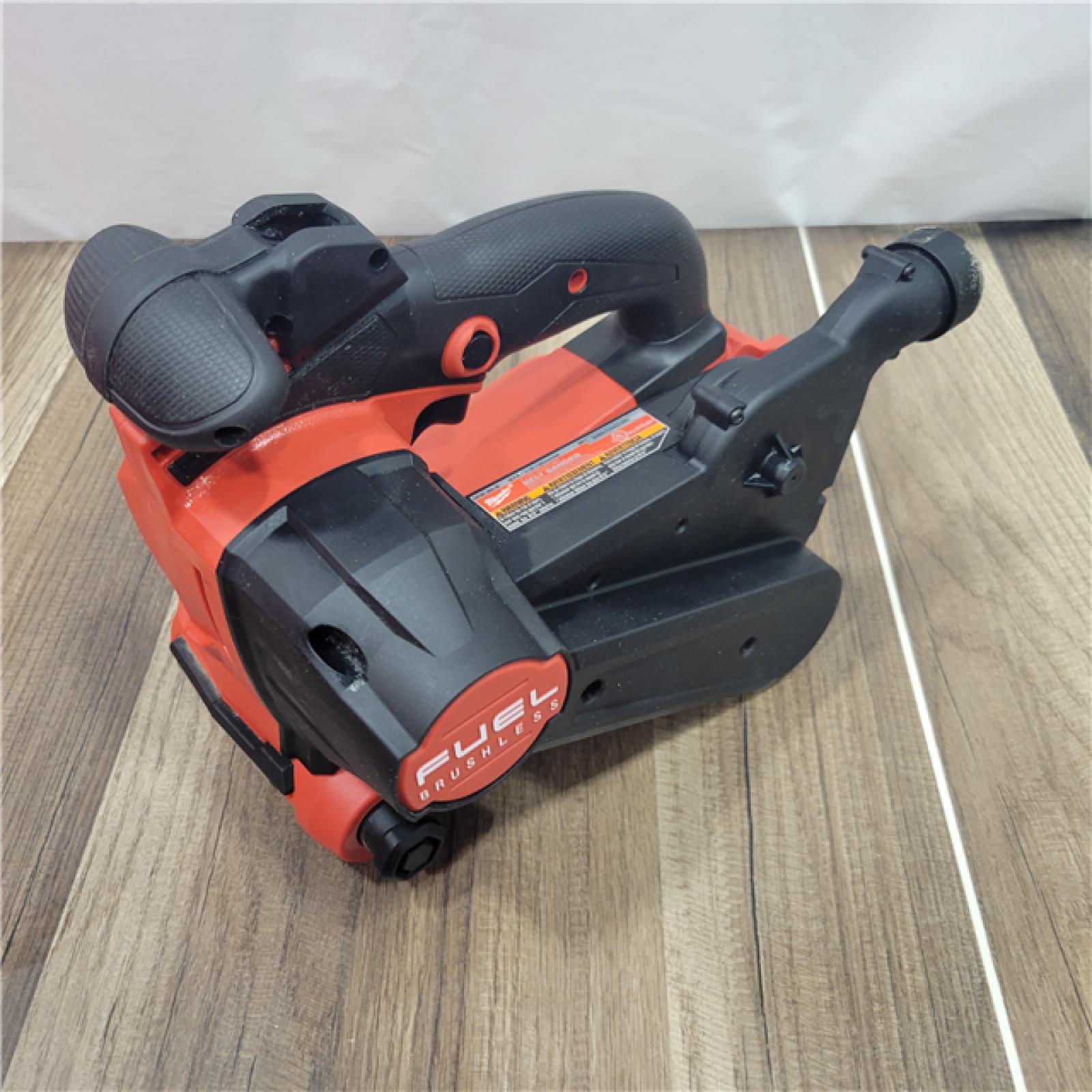 AS-IS Milwaukee M18 Fuel 8 Amps 18 V 3 in. W X 18 in. L Cordless Belt Sander Tool Only