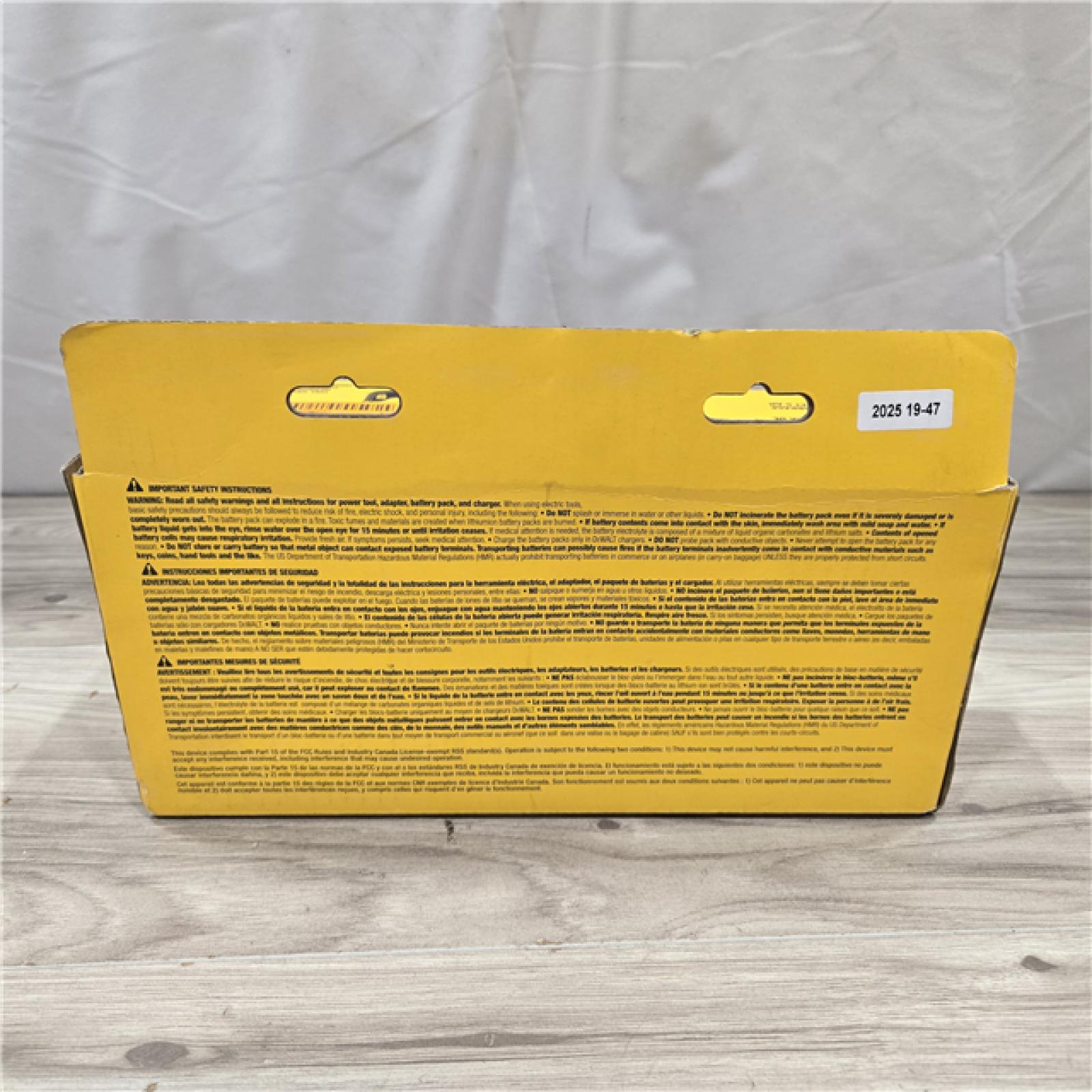 NEW! -  DeWalt 20V MAX DCB245-2C Lithium-Ion 2 Battery and 1 Charger Starter Kit