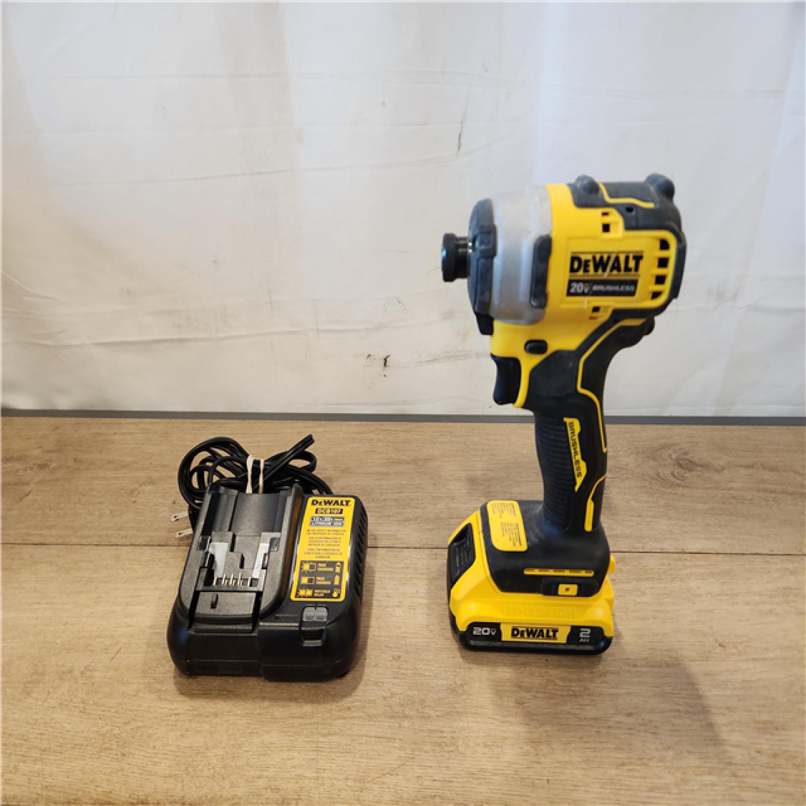 AS-IS- DEWALT ATOMIC 20V MAX* Brushless Cordless Compact 1/4 in. Impact Driver Kit