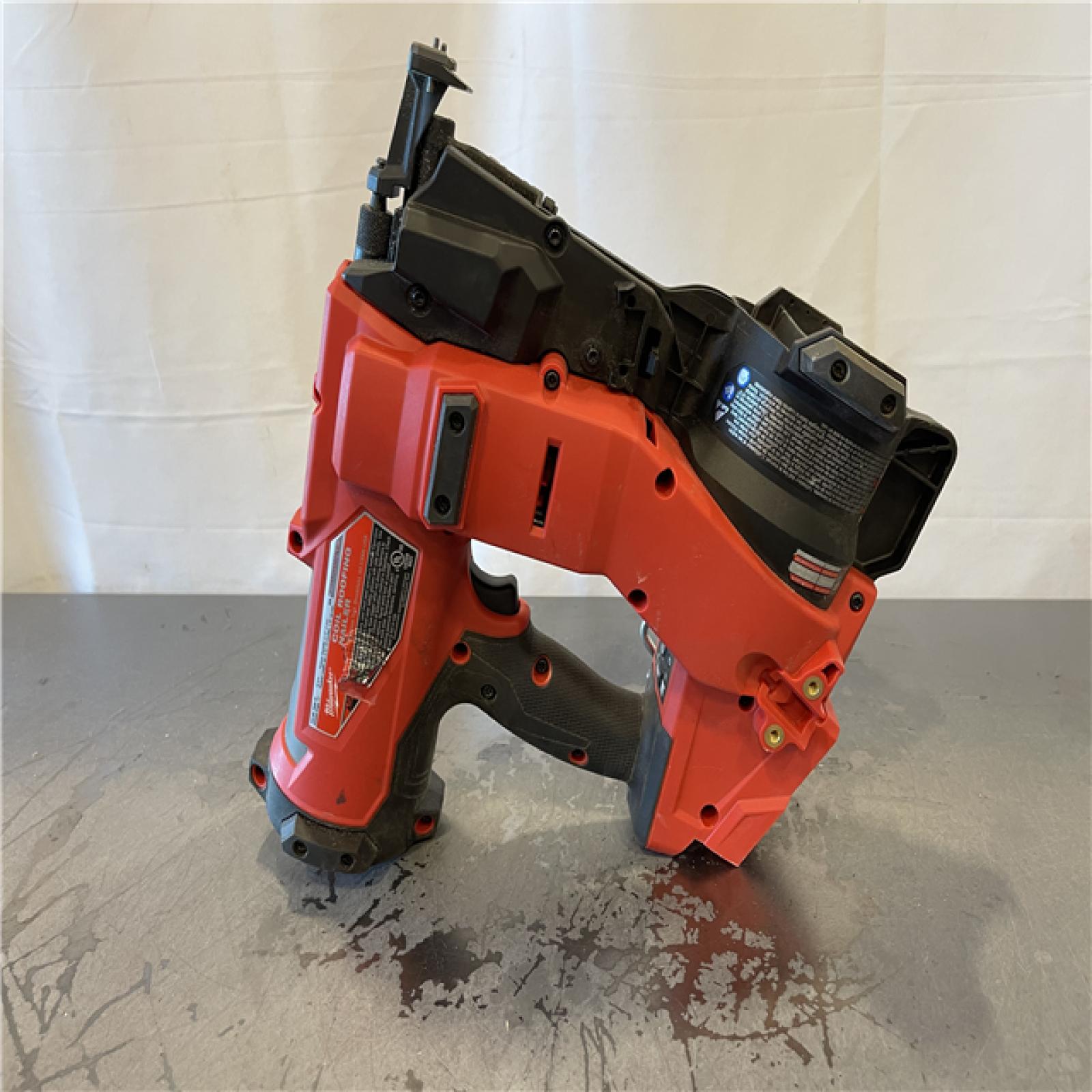 AS-IS - Milwaukee M18 FUEL 18-Volt Lithium-Ion Brushless Cordless Coil Roofing Nailer