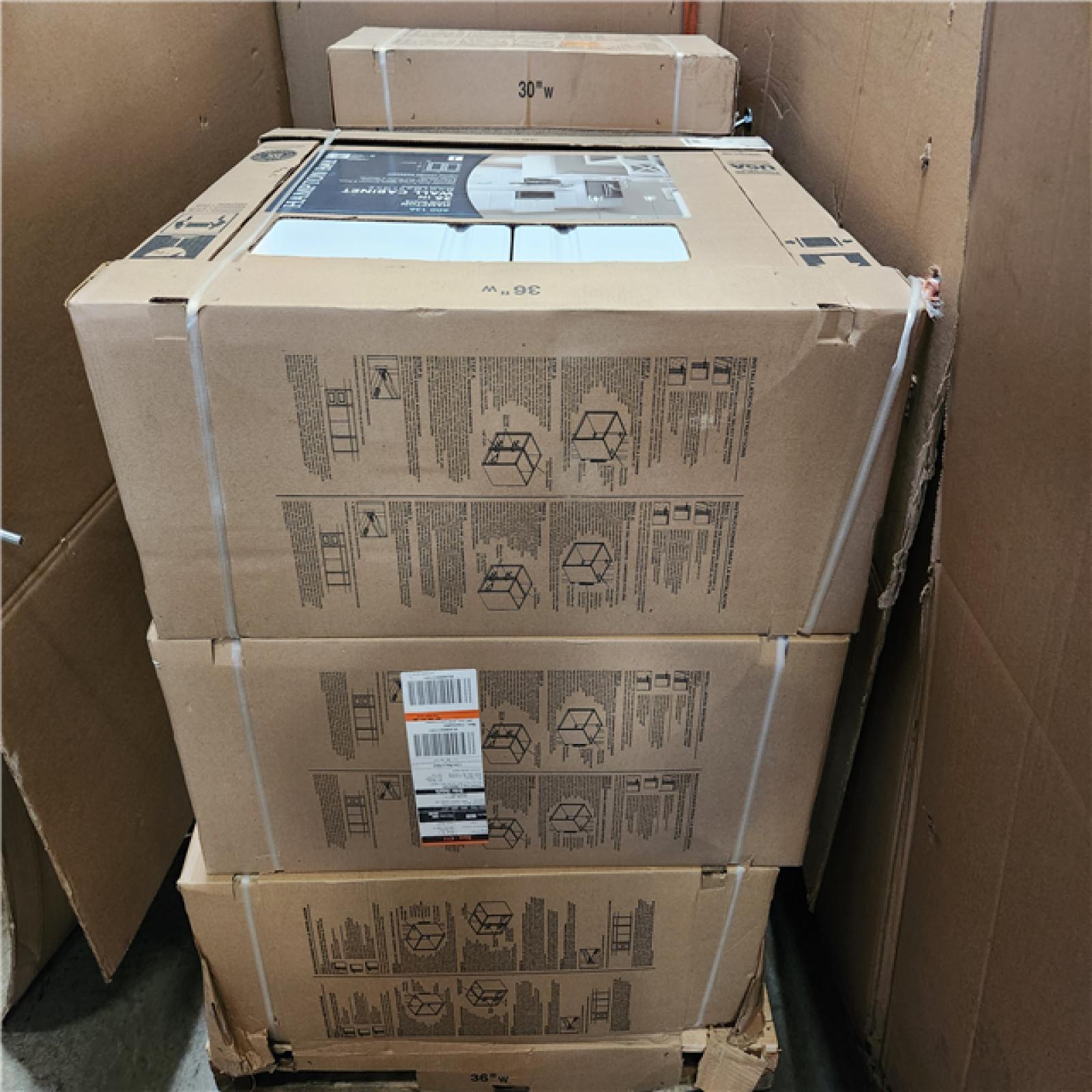 Phoenix Location NEW Hampton Bay Cabinet Pallet (5-Count)