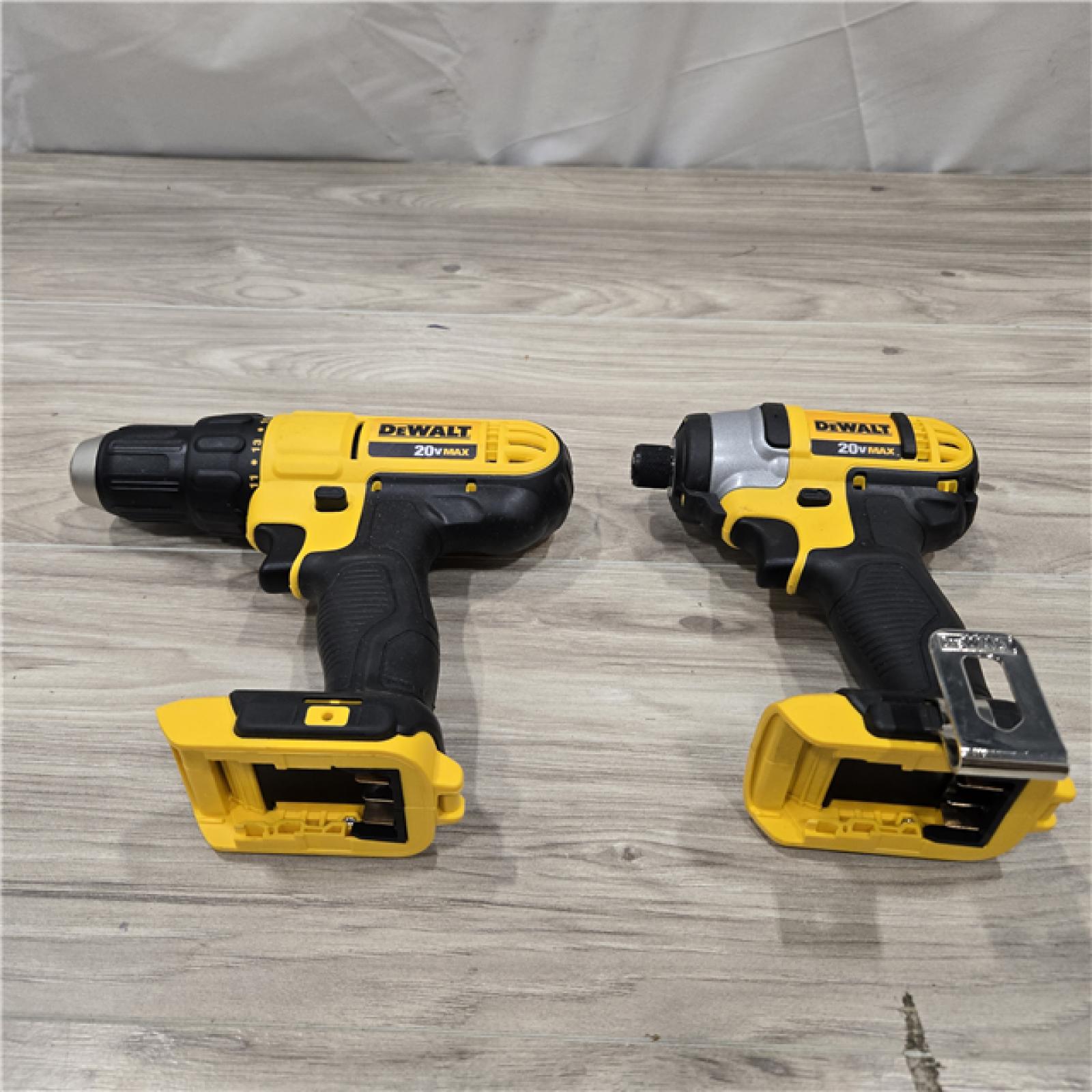 AS-IS DeWALT 20V MAX Cordless Drill Driver/Impact Driver Combo Kit