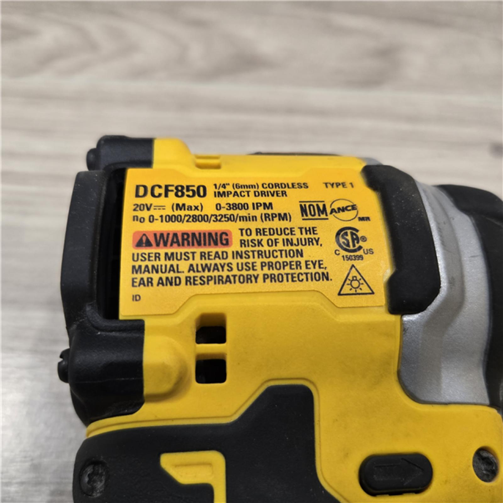 AS-IS DEWALT 20V MAX* XR Cordless 1/4 Quiet Hydraulic Impact Driver (Tool-Only)