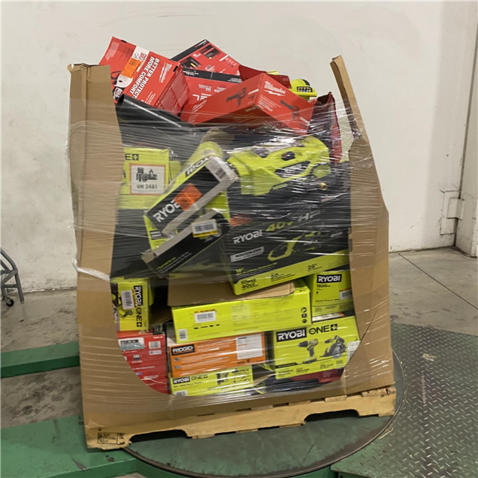 Dallas Location - As-Is Tool Pallet