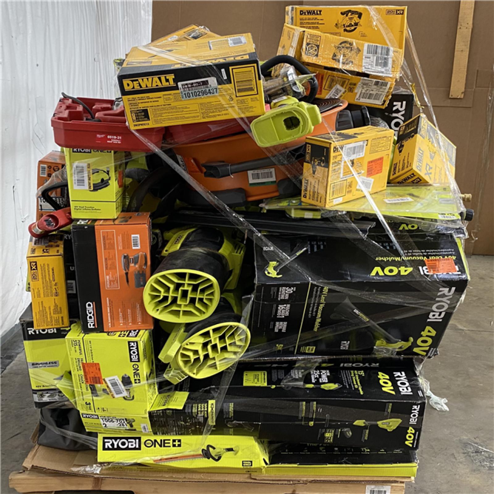 Houston Location AS IS - Tool Pallet