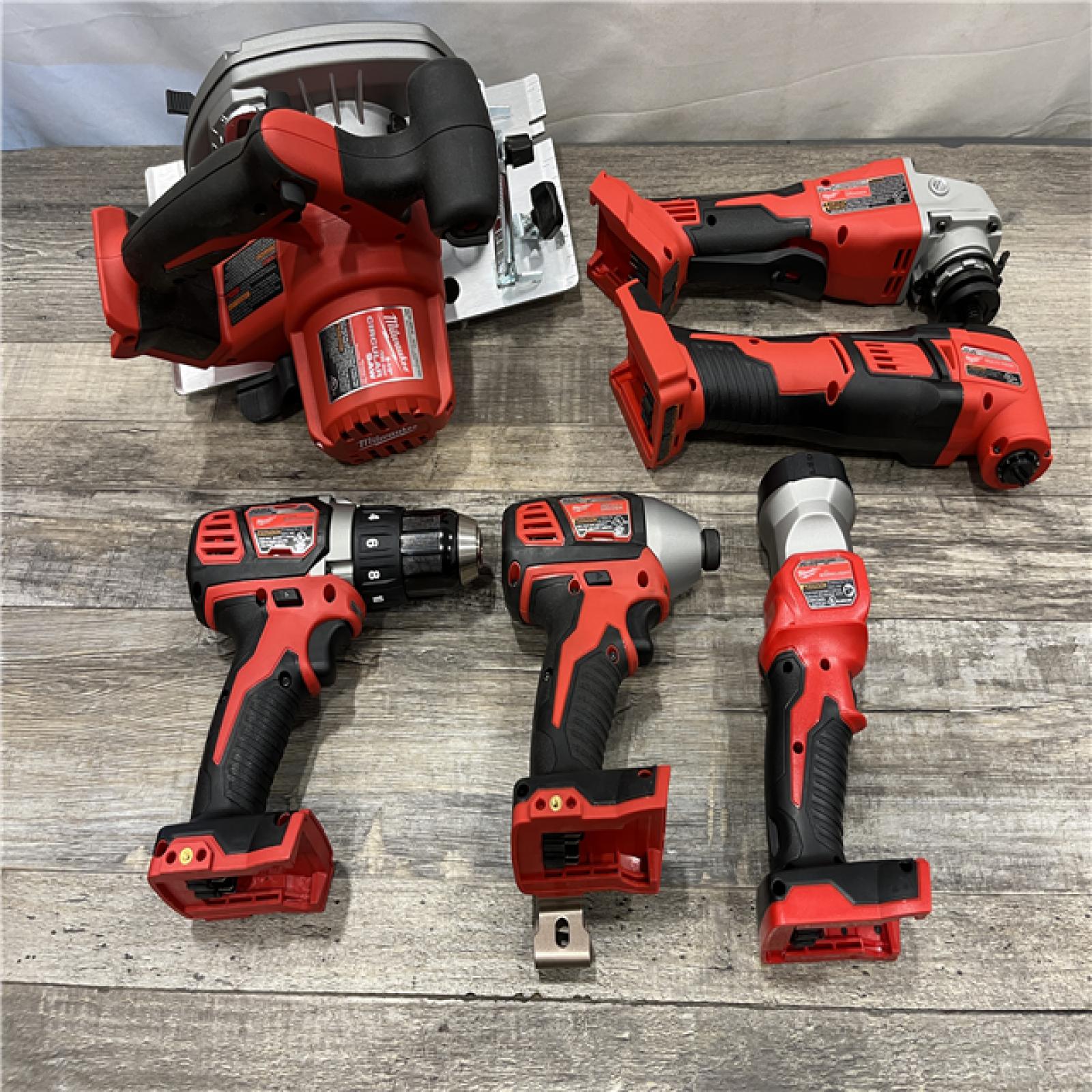AS-IS Milwaukee 18-Volt Lithium-Ion Cordless (6-Tool) Combo Kit