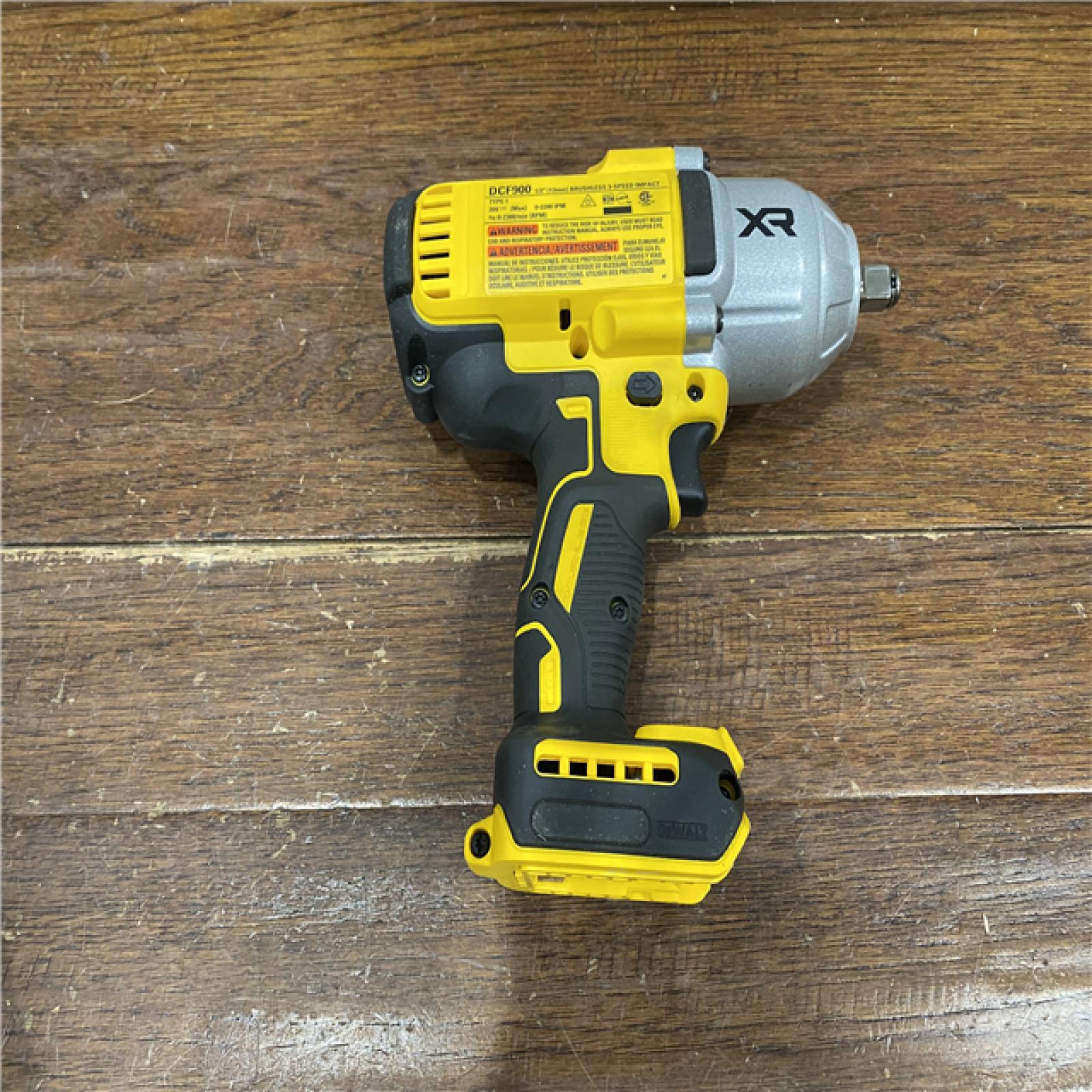 AS-IS 20V MAX Lithium-Ion Cordless 1/2 in. Impact Wrench Kit